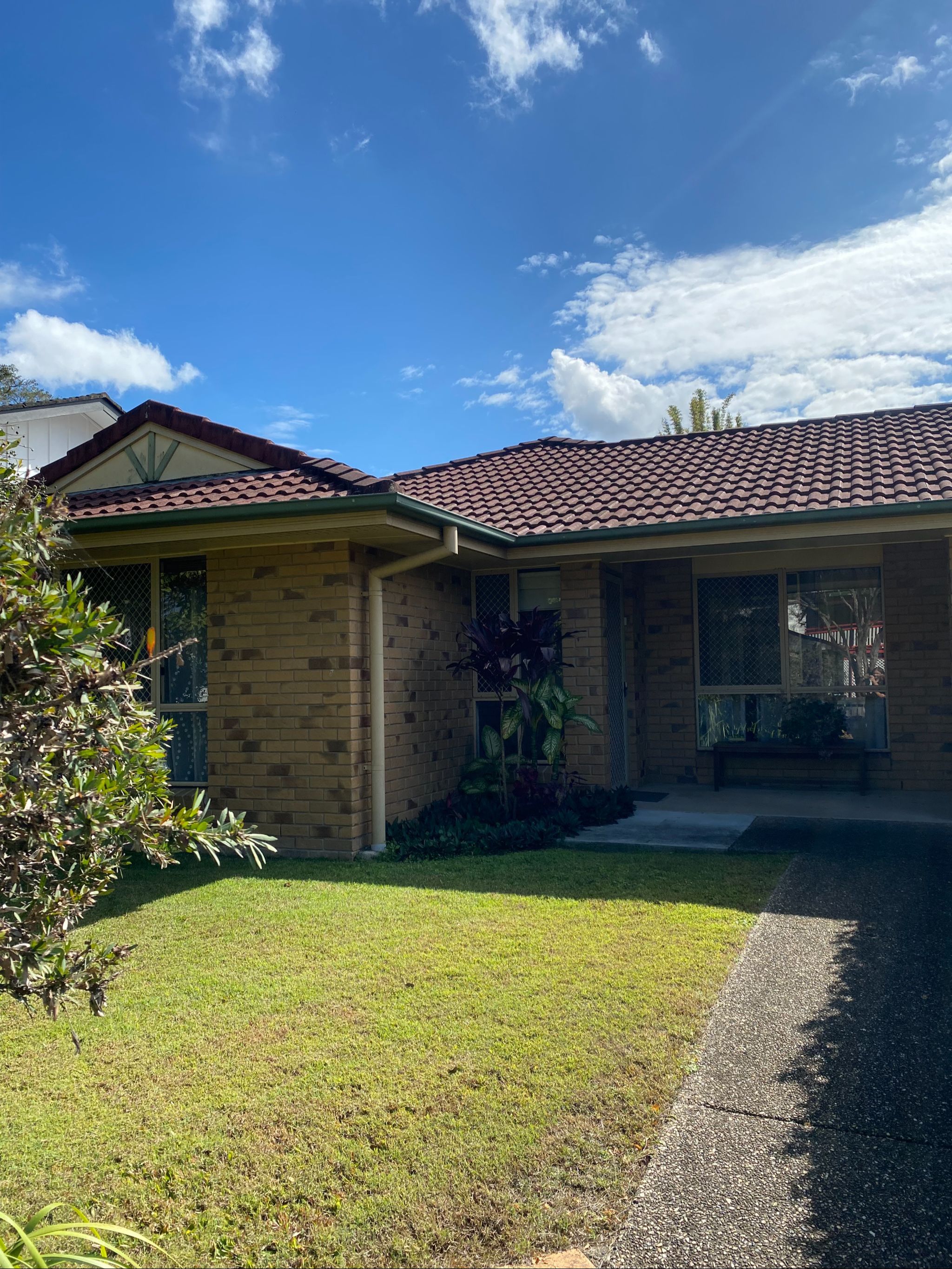 Geebung — Home image 2