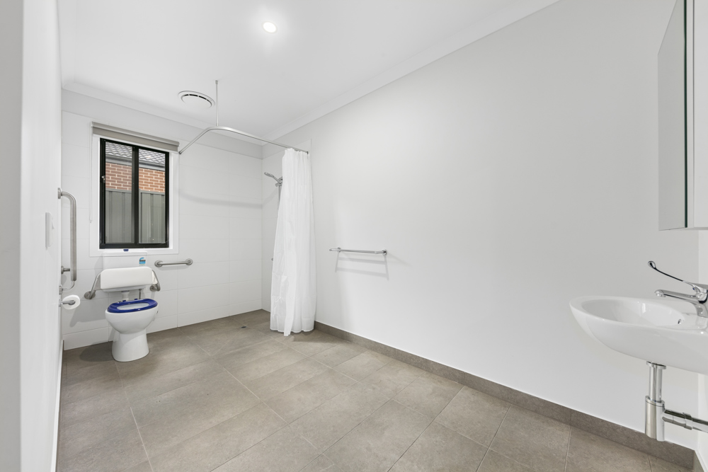 High Physical Support | 2 Bedroom Home with OOA | Purpose-Built for Complex — Home image 13