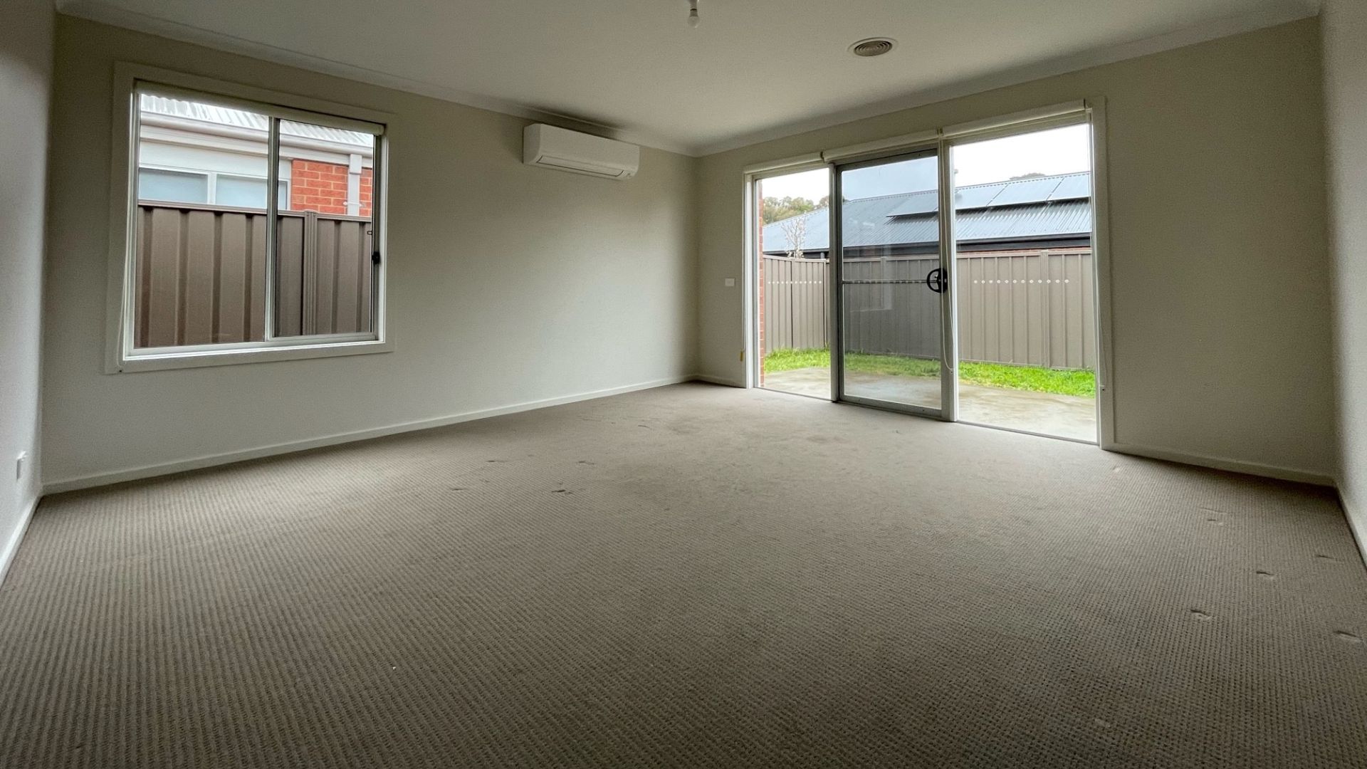 Improved livability independent unit in Castlemaine — Home image 2