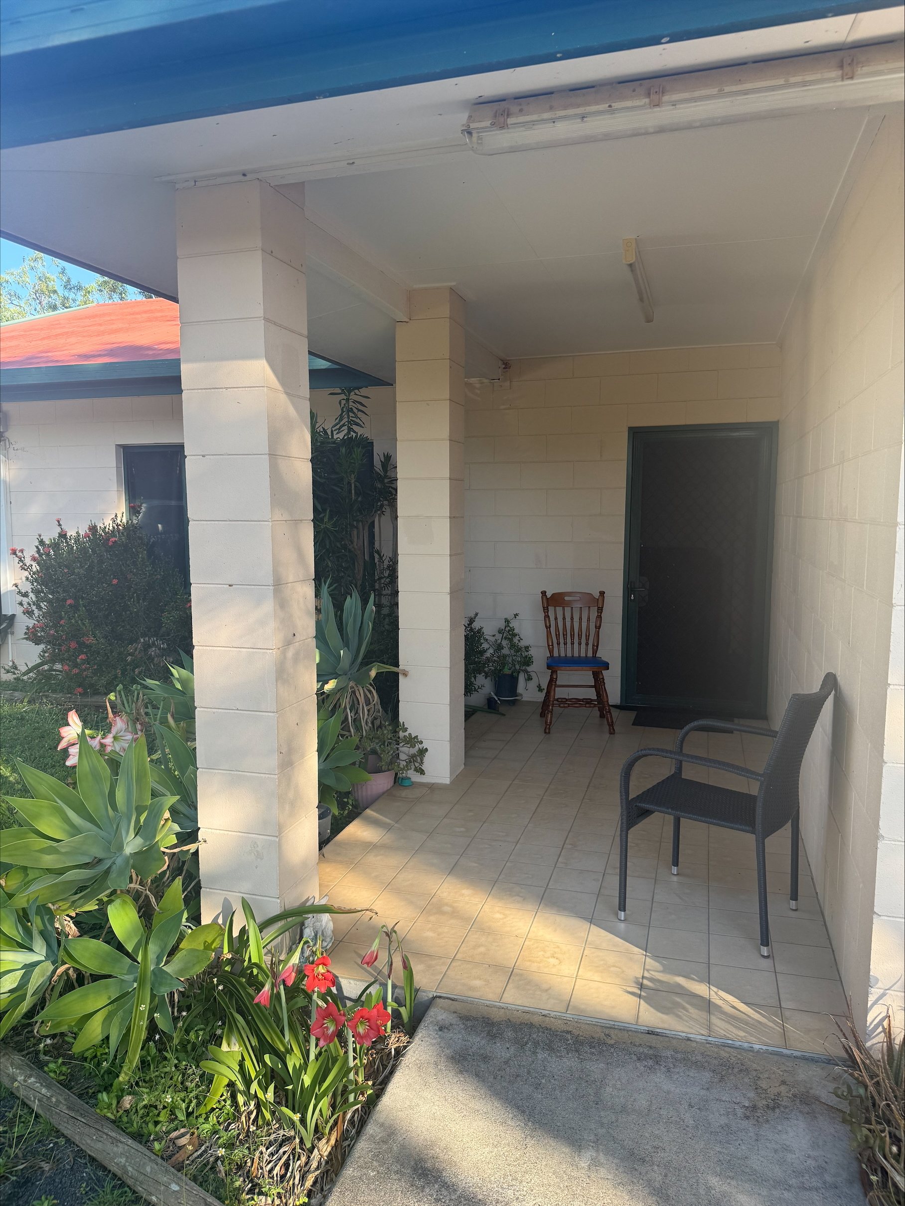 Central and Roomy SIL home in Mareeba — Home image 2