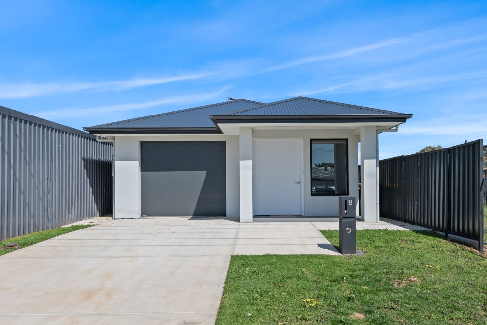Find Quiet Independence and Coastal Comfort in Port Noarlunga — Home image 2