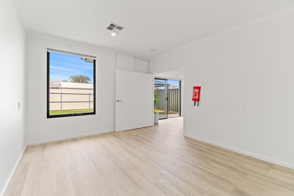 Find Quiet Independence and Coastal Comfort in Port Noarlunga — Home image 6