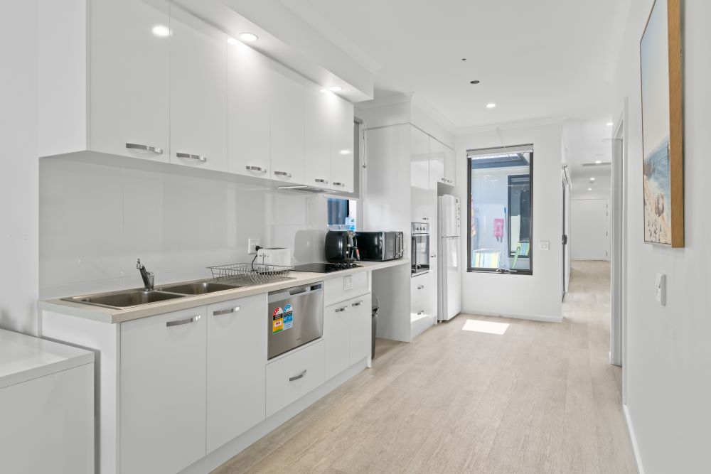Find Quiet Independence and Coastal Comfort in Port Noarlunga — Home image 7