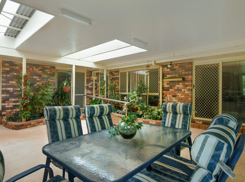 Spacious 3 bedroom home in highly sought after Toowoomba location — Home image 4