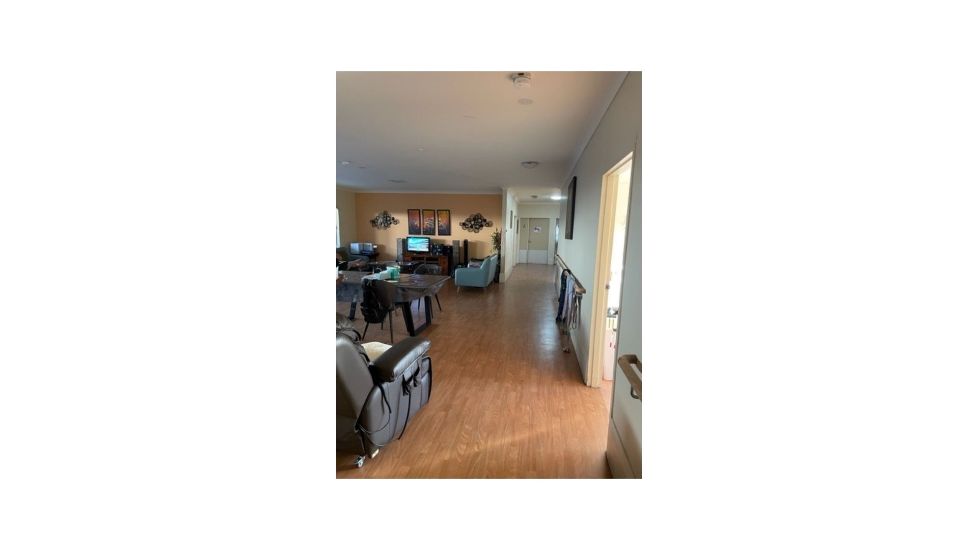Park Holme - One bedroom available -Shared Home - High Physical Support — Home image 3