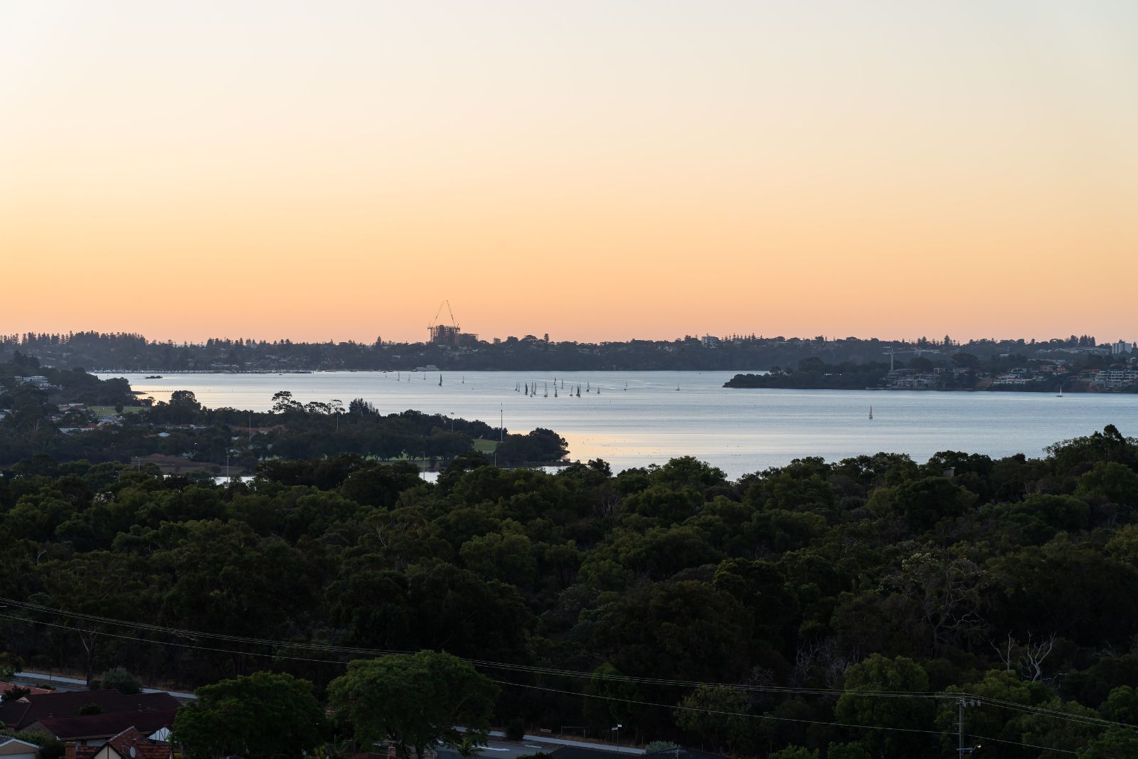 Individual Luxury Apartments Surrounded by Amenity. Disability Accommodation — Home image 2