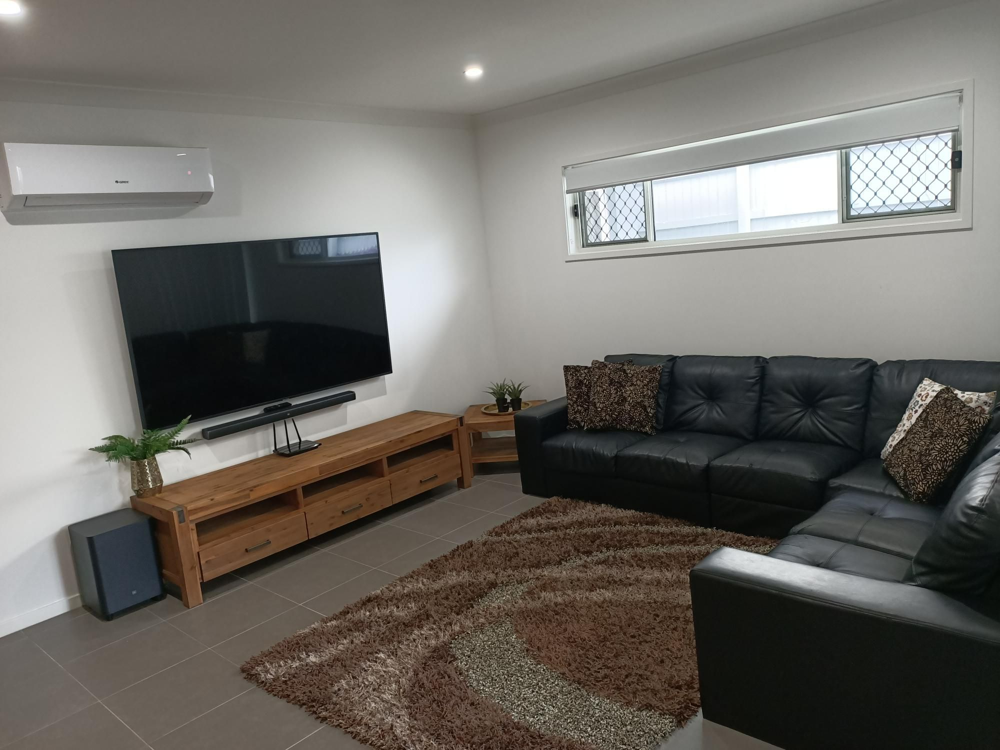 1:3 SIL PALLARA — Home image 3