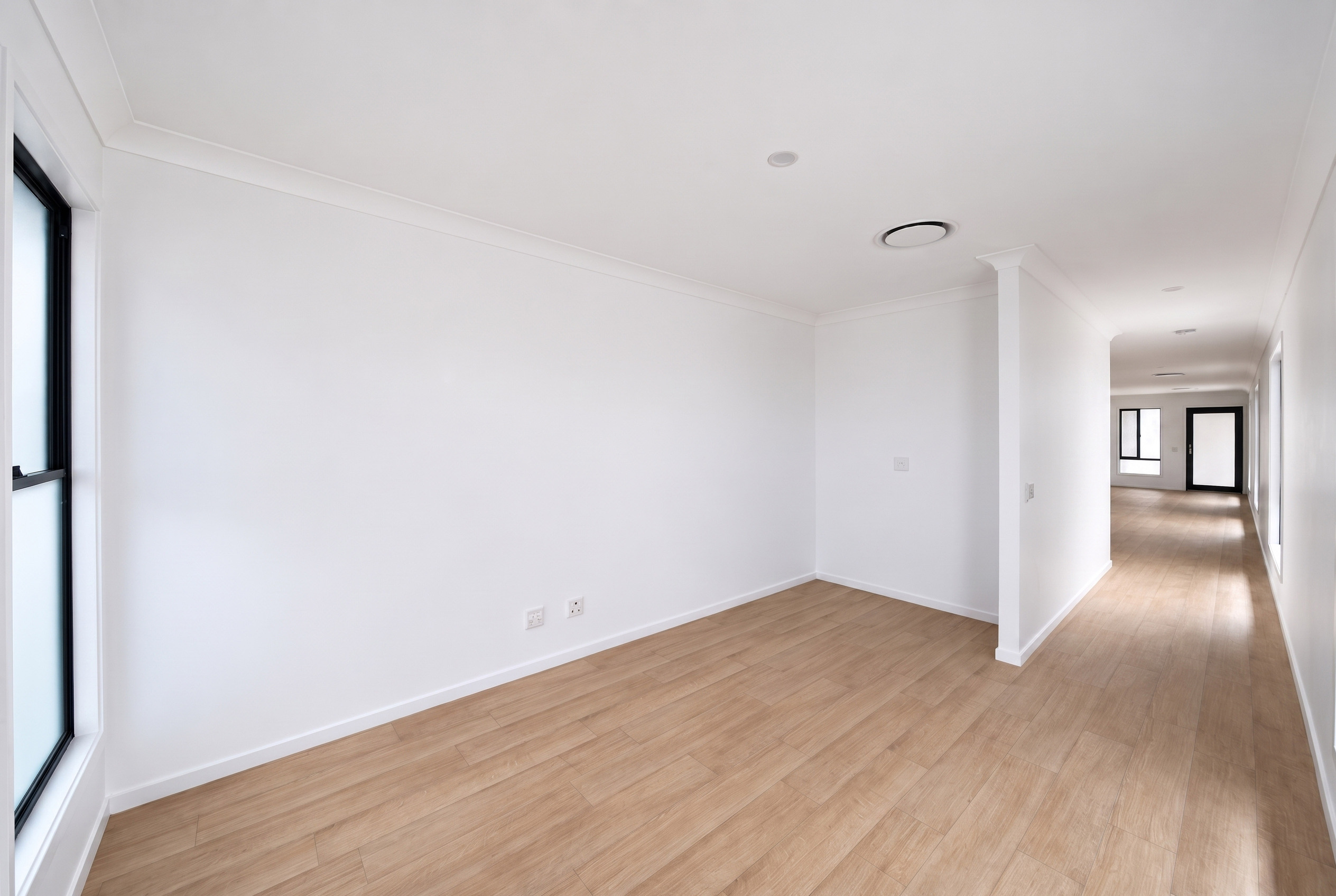 Logan, 4 Bedroom Robust / IL SDA Home, OOA, 1:2 or 1:3, Appendix H Approved — Home image 2