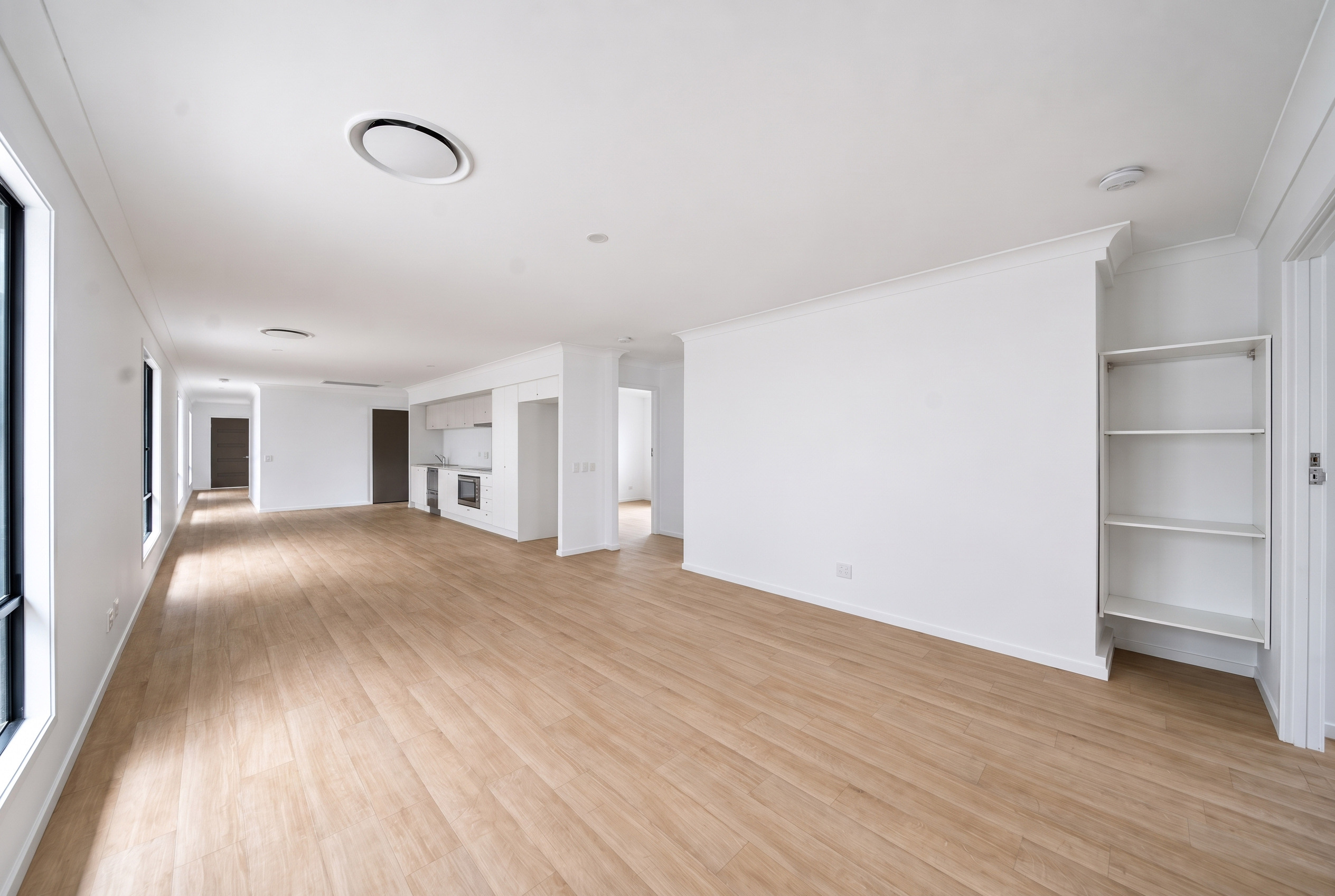 Logan, 4 Bedroom Robust / IL SDA Home, OOA, 1:2 or 1:3, Appendix H Approved — Home image 5