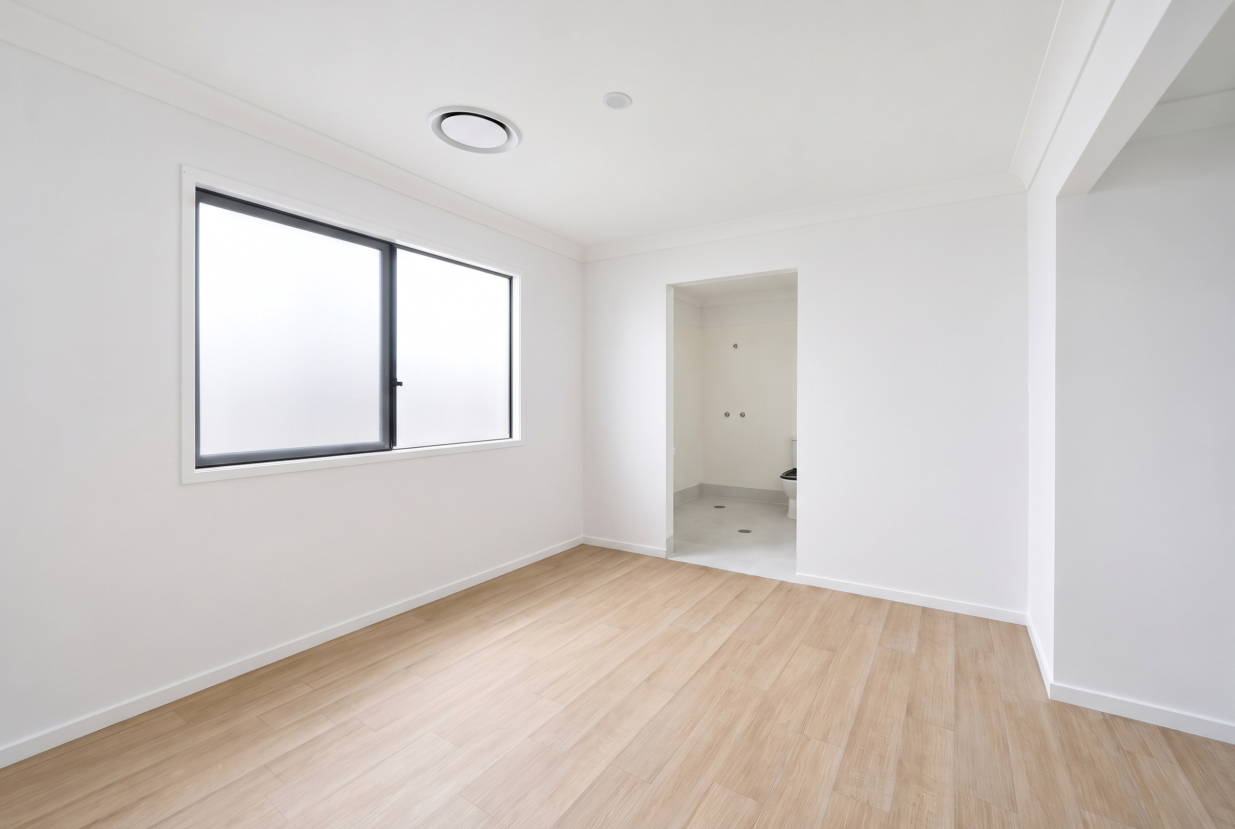 Logan, 4 Bedroom Robust / IL SDA Home, OOA, 1:2 or 1:3, Appendix H Approved — Home image 8