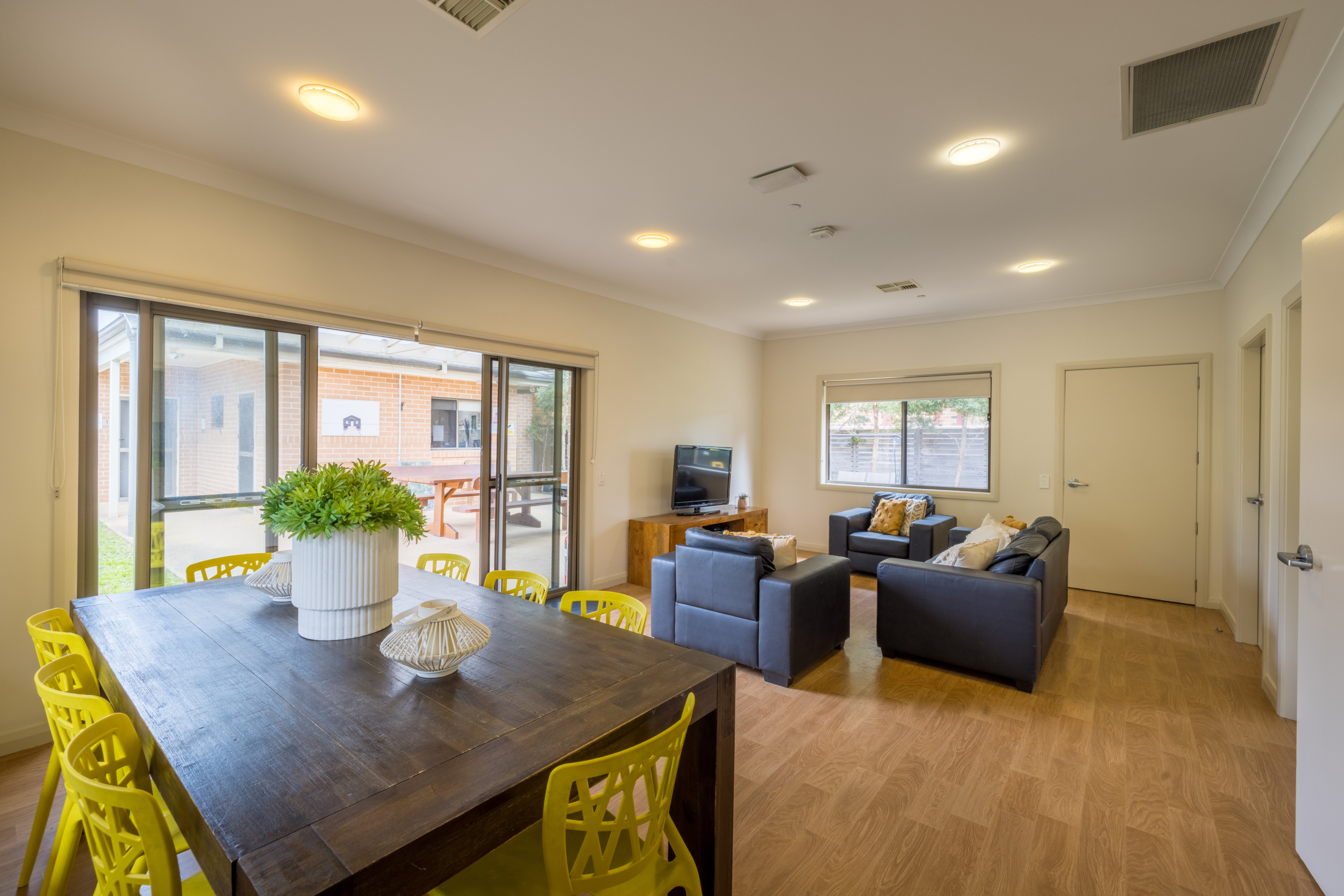 Self-contained 2-bedroom villa in the heart of Liverpool — Home image 7