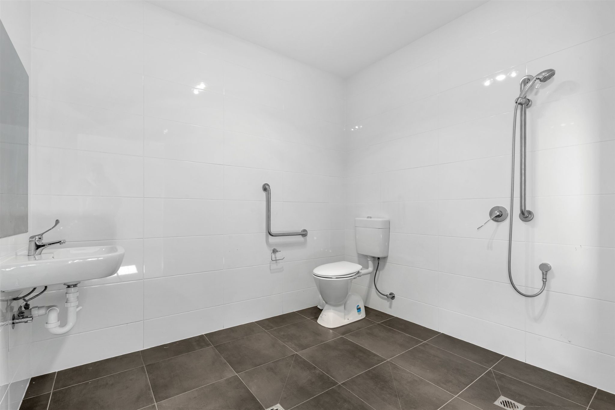 Brassall QLD 4305 — Home image 12