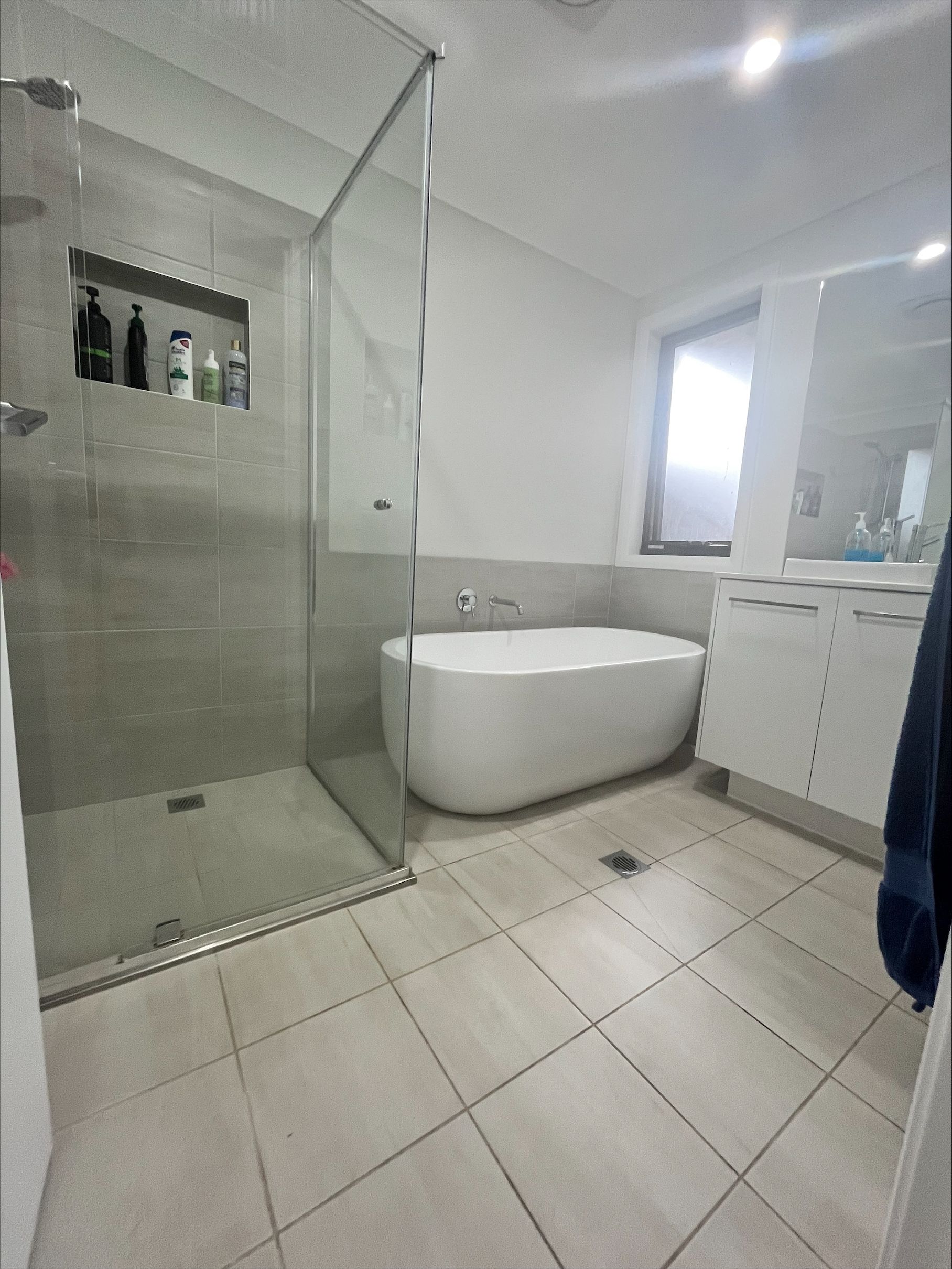 Gorgeous Brand New SIL in Calderwood — Home image 2