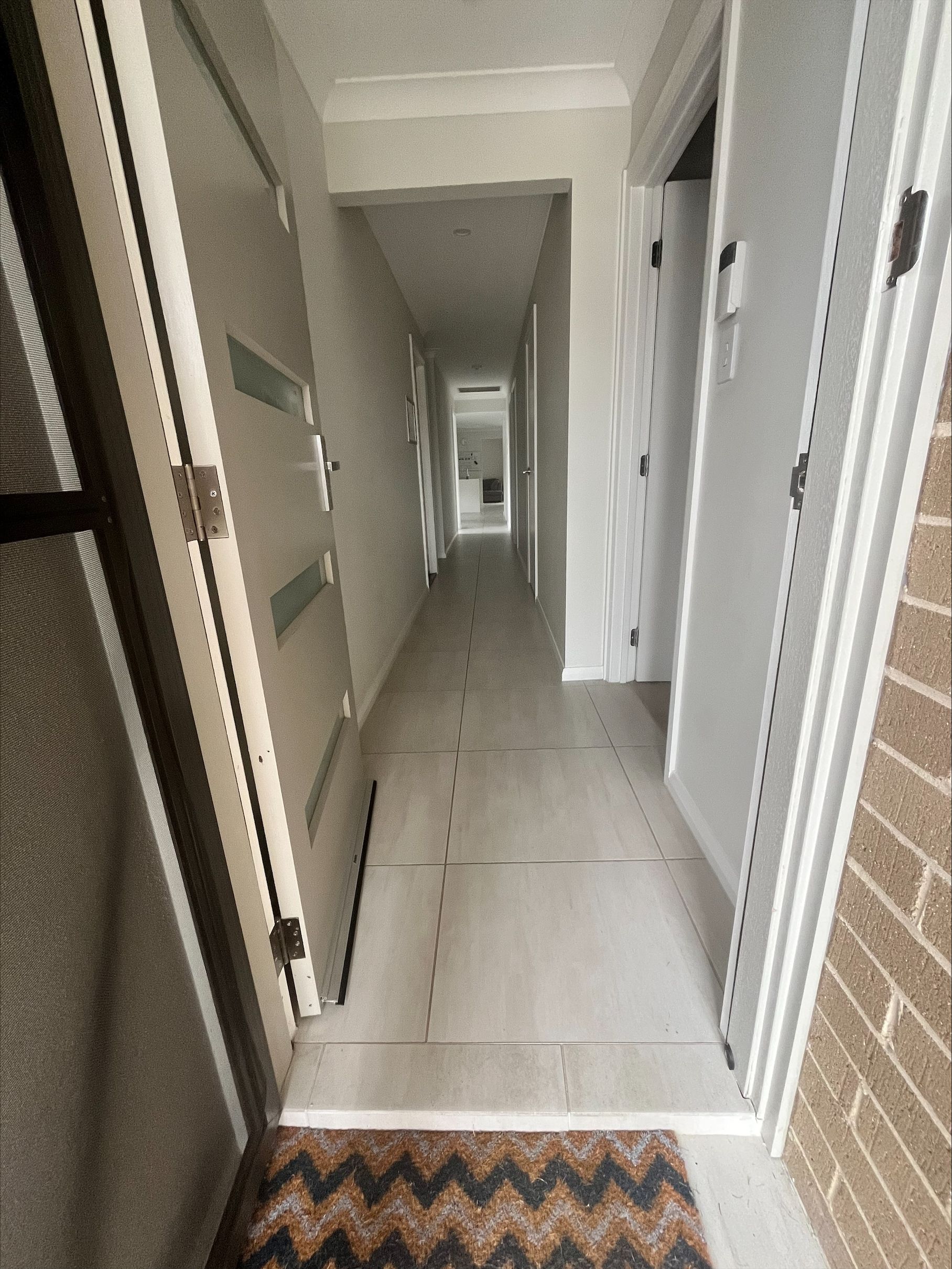 Gorgeous Brand New SIL in Calderwood — Home image 9