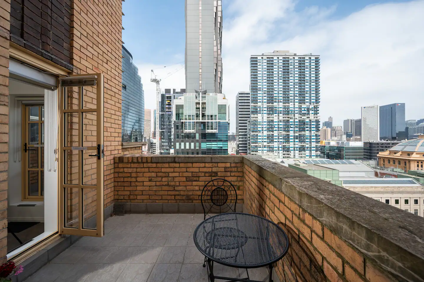 Accessible Accommodation in Melbourne CBD - Available now for MTA/STA — Home image 4
