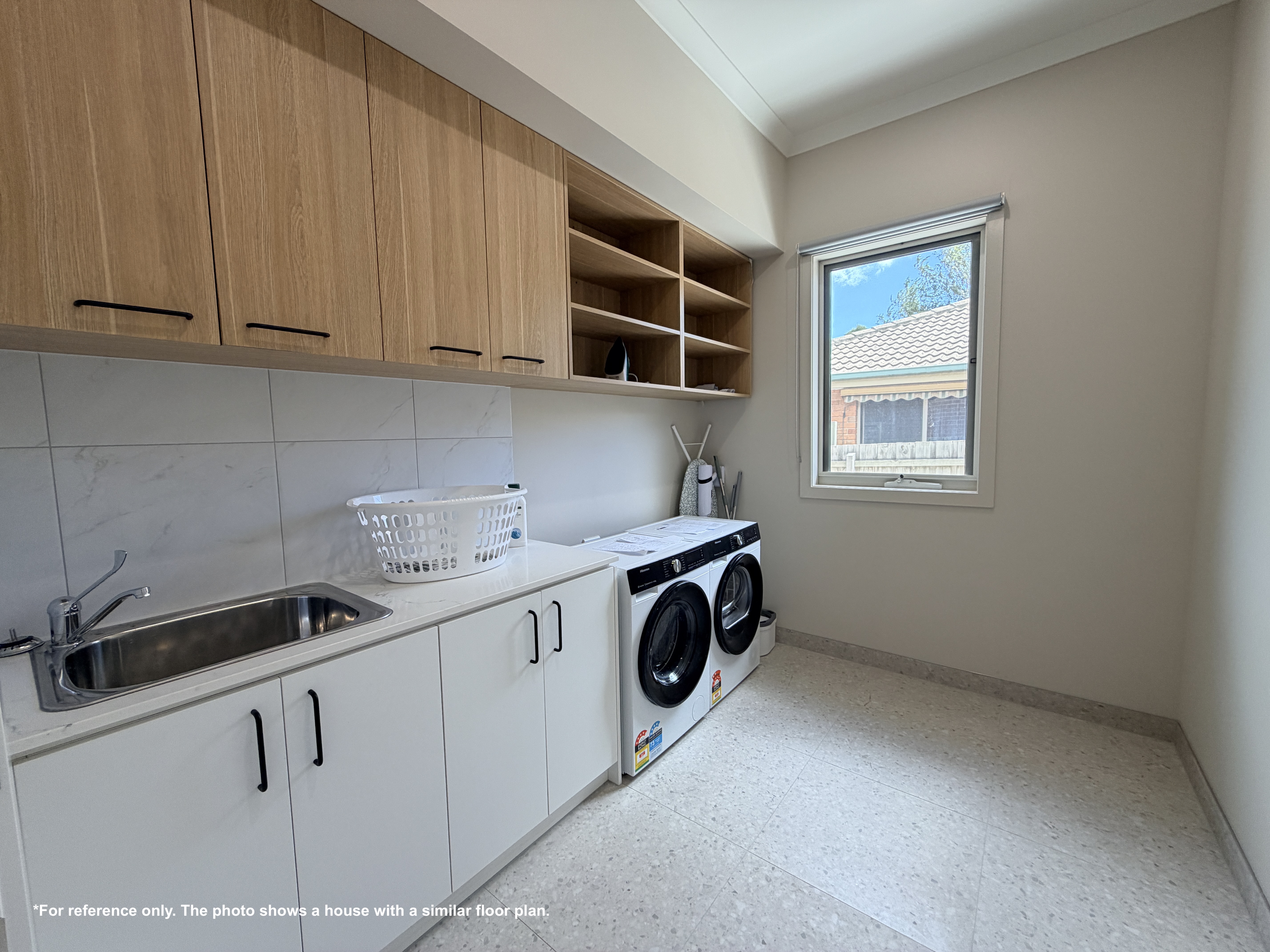 Morden Dandenong 3+OOA HPS SDA – Modern, Spacious, Prime Location — Home image 5
