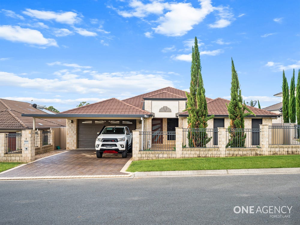 IMMACULATE SIL HOUSE AVAILABLE — Home image 16