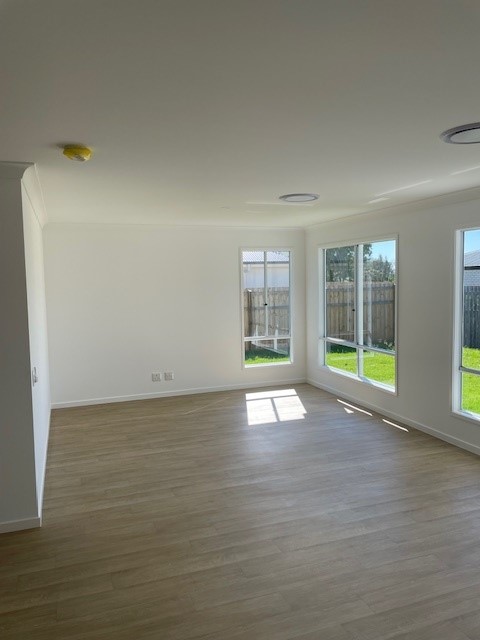 Eli Waters, Hervey Bay QLD - Robust 2 Bed Duplex (Villa 2) — Home image 40