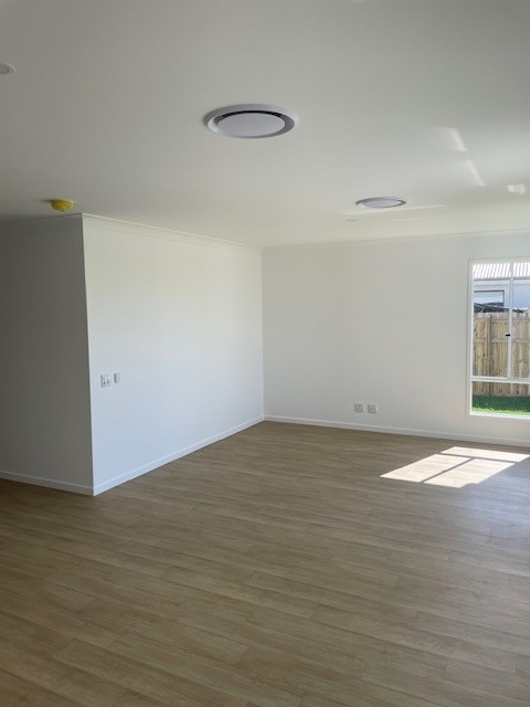 Eli Waters, Hervey Bay QLD - Robust 2 Bed Duplex (Villa 2) — Home image 42