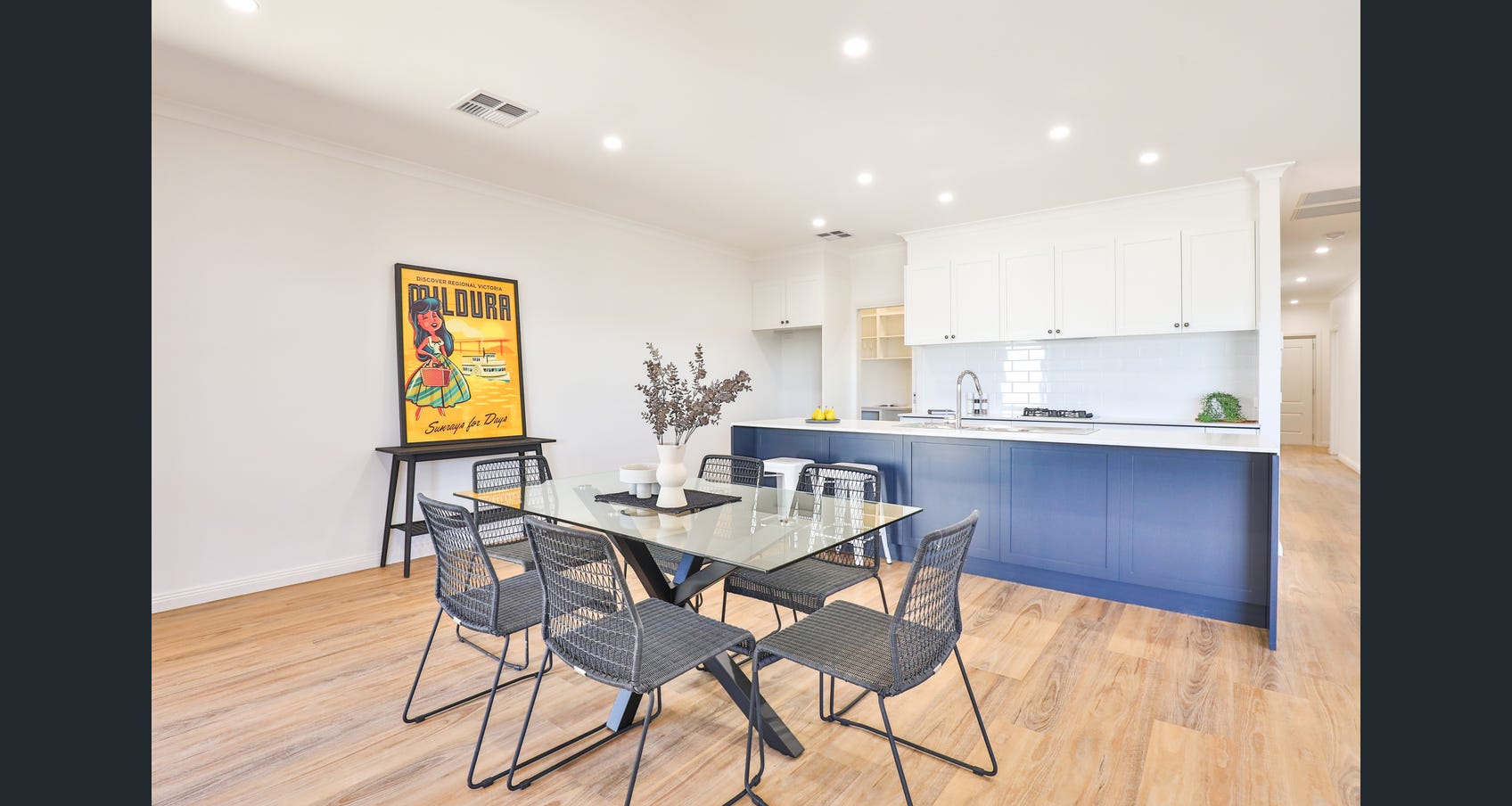 75 Sixteenth street Mildura — Home image 2