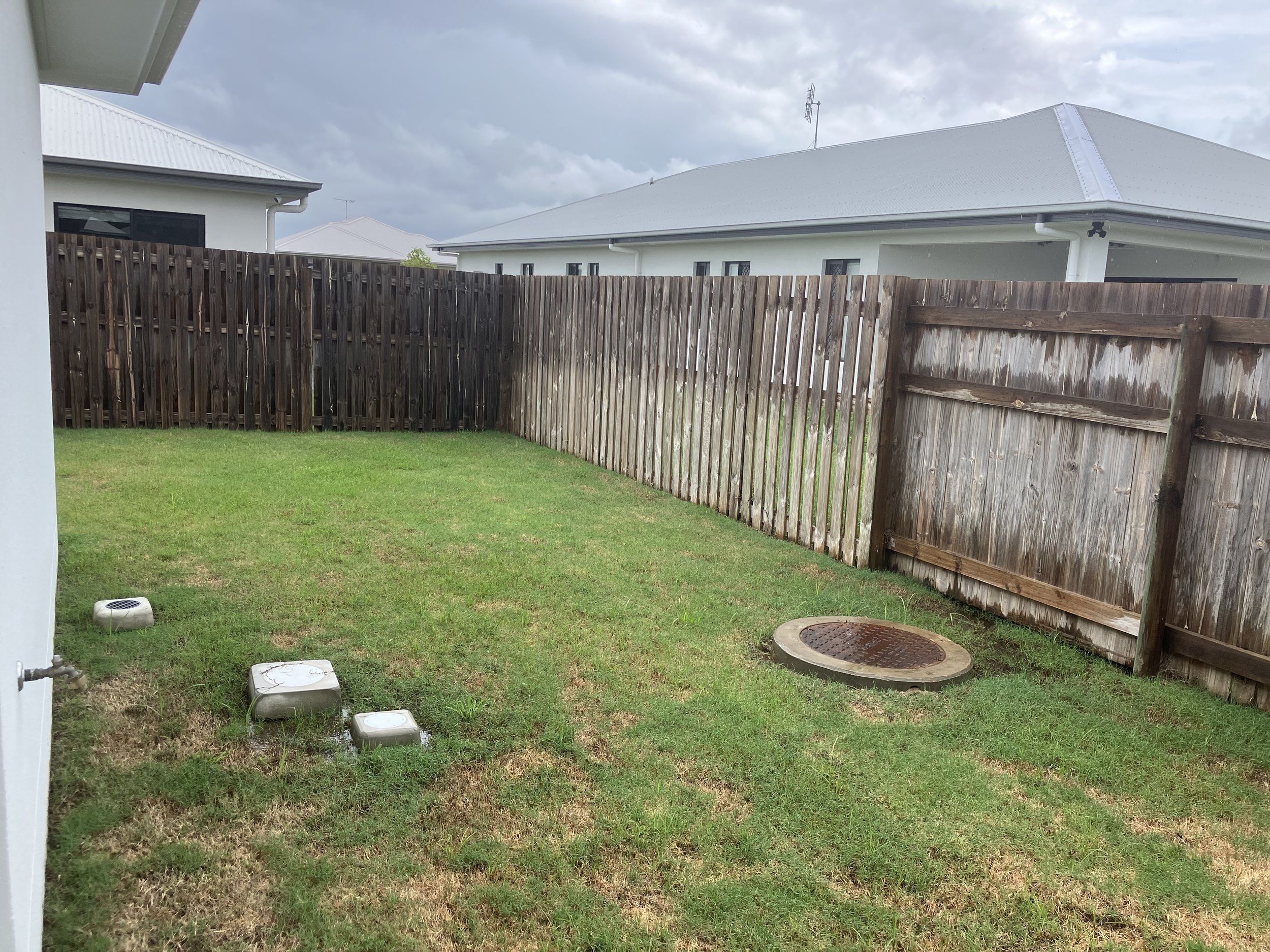 Acradenia Street, Mount Low, QLD | High Physical Support Property in Mount Low Ready to Be Called Home — Home image 8