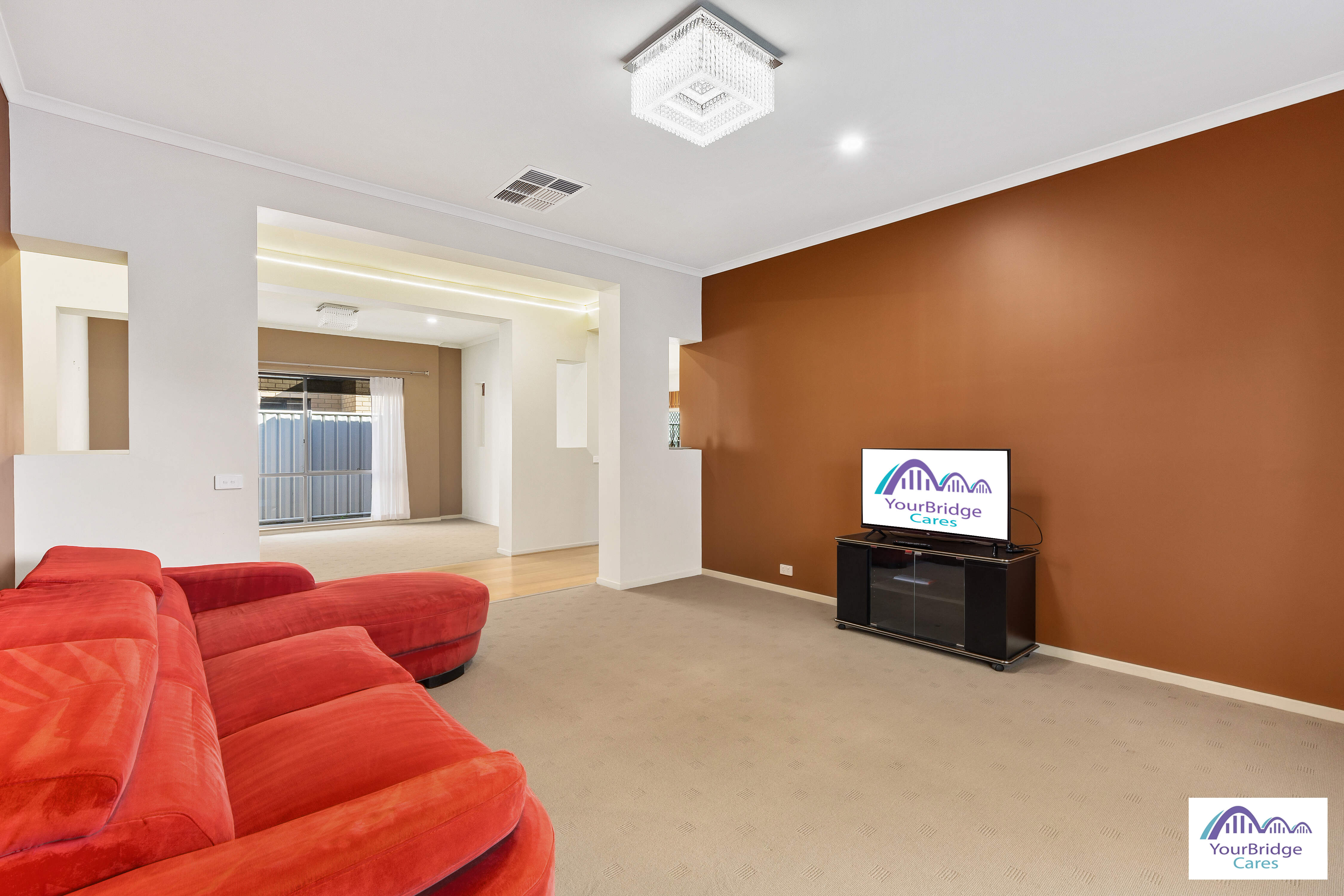 A lovely SIL / STA / MTA Accommodation in Cranbourne East, Victoria — Home image 9