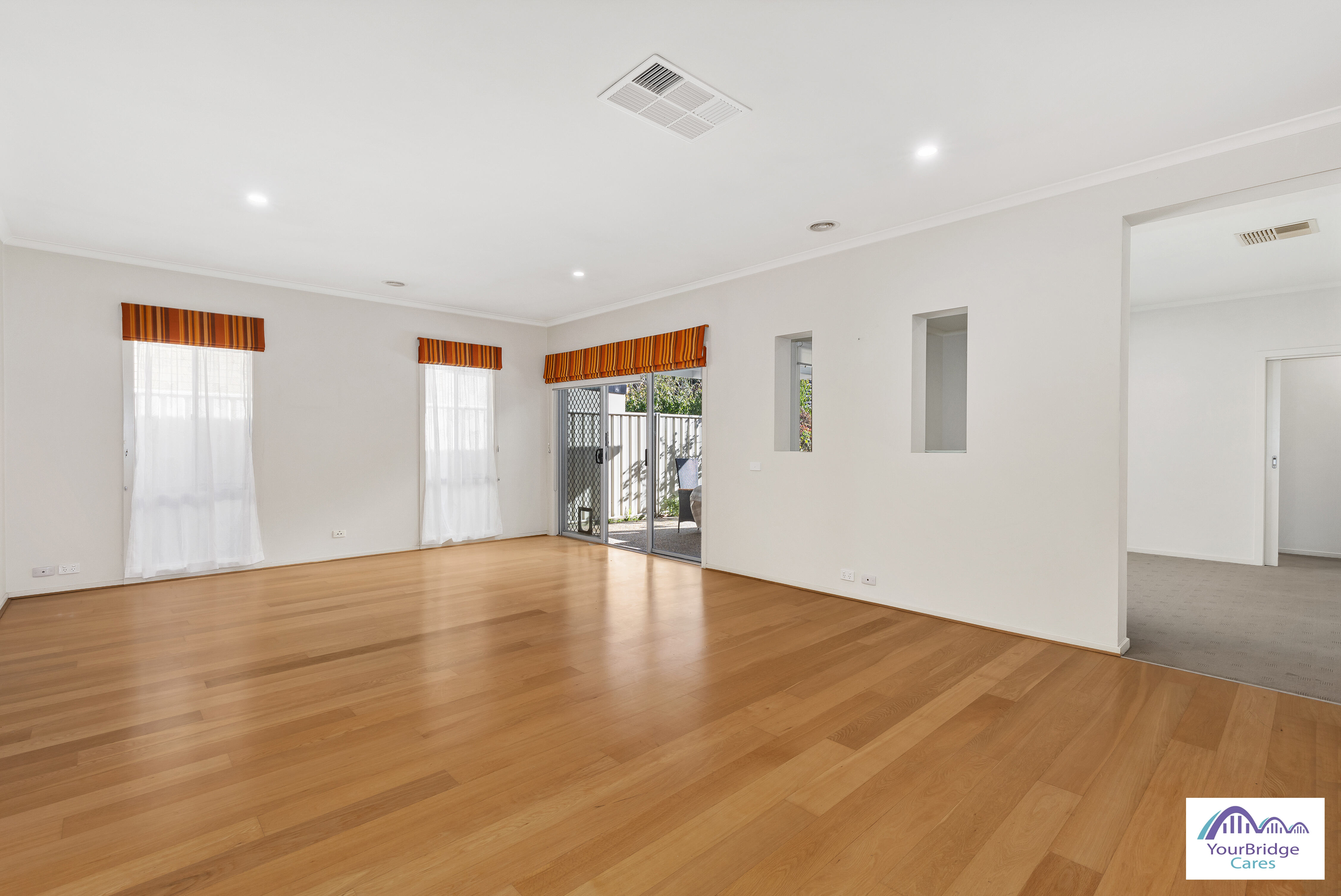 A lovely SIL / STA / MTA Accommodation in Cranbourne East, Victoria — Home image 10