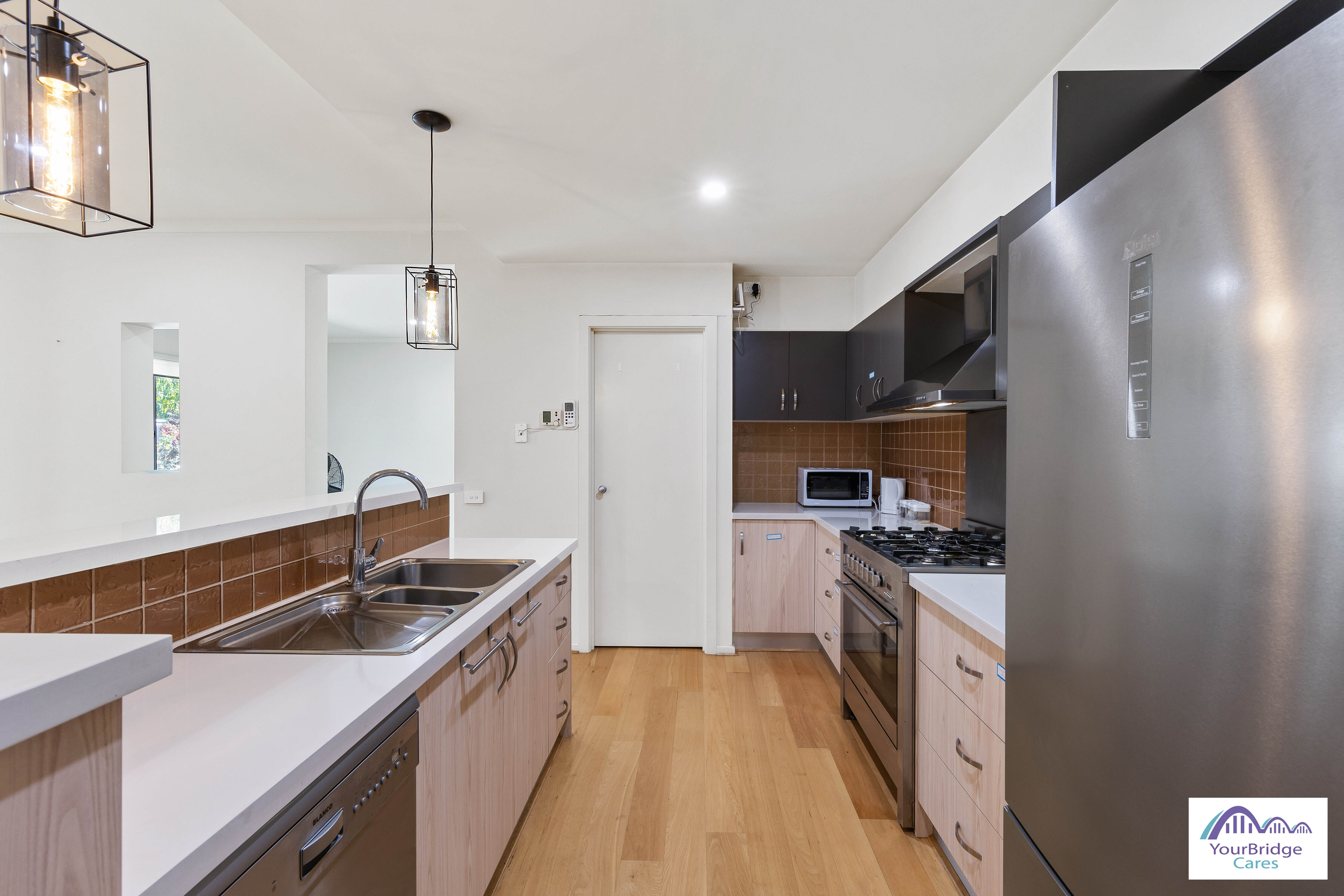 A lovely SIL / STA / MTA Accommodation in Cranbourne East, Victoria — Home image 11