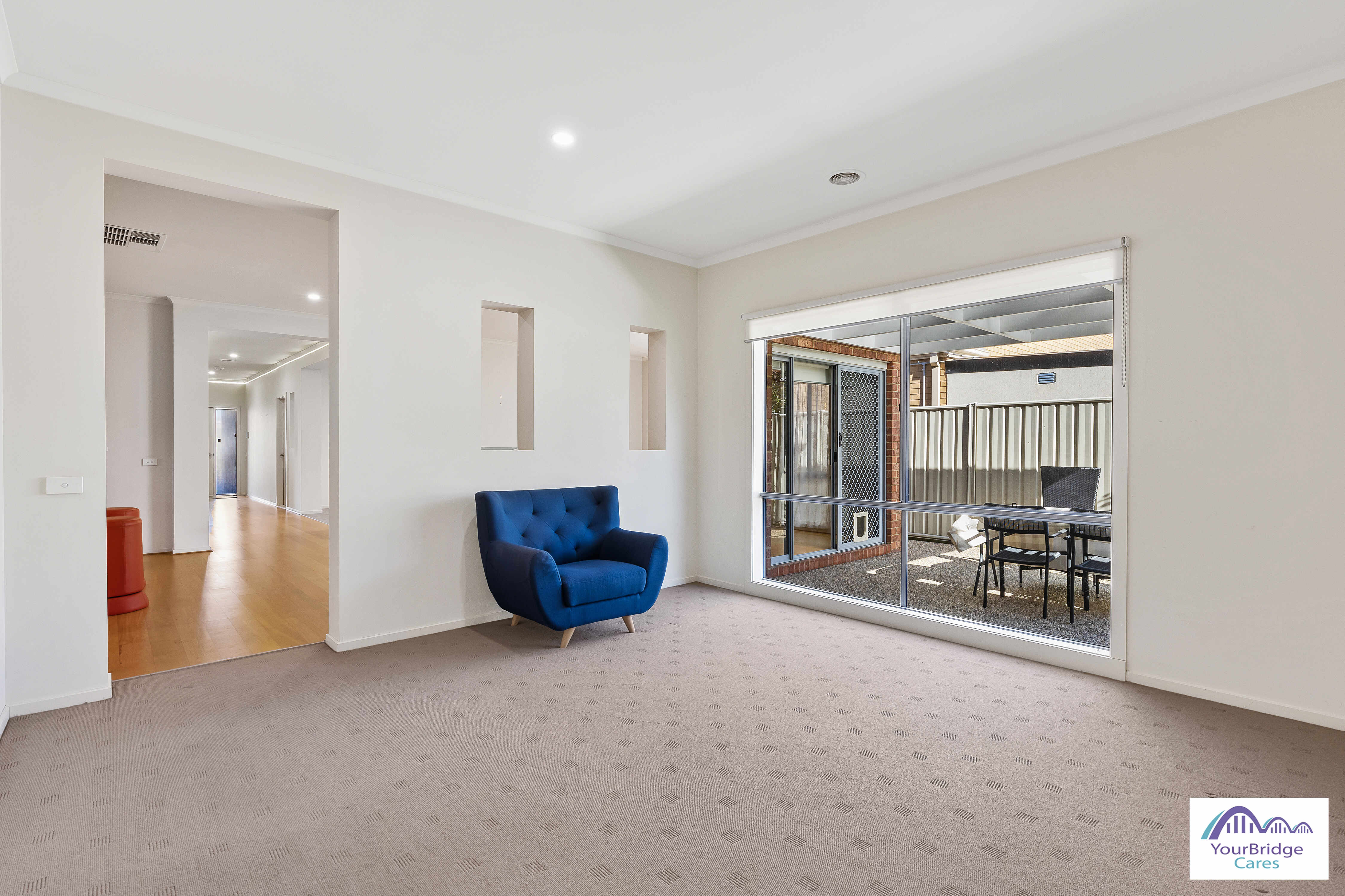 A lovely SIL / STA / MTA Accommodation in Cranbourne East, Victoria — Home image 12
