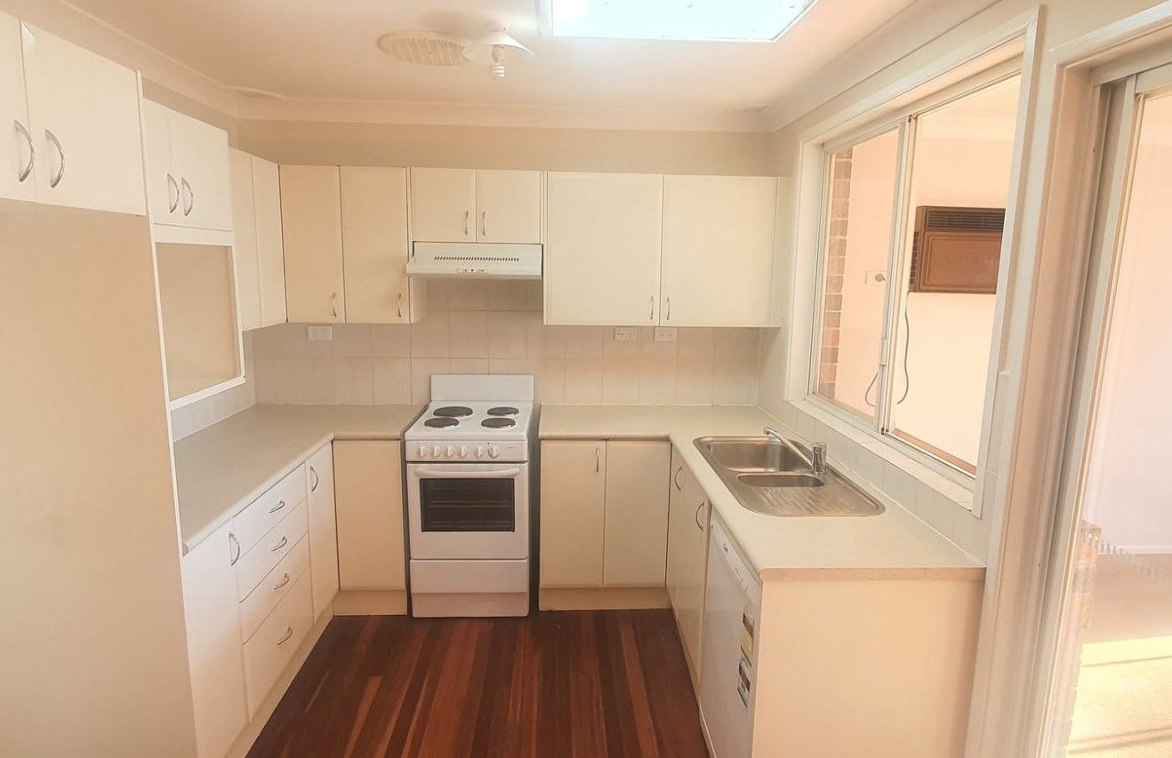 4 bedrooms 2 Bathrooms, up to24/7 Active care 4 x Vacancies (SIL, ILO, STA, MTA) — Home image 2