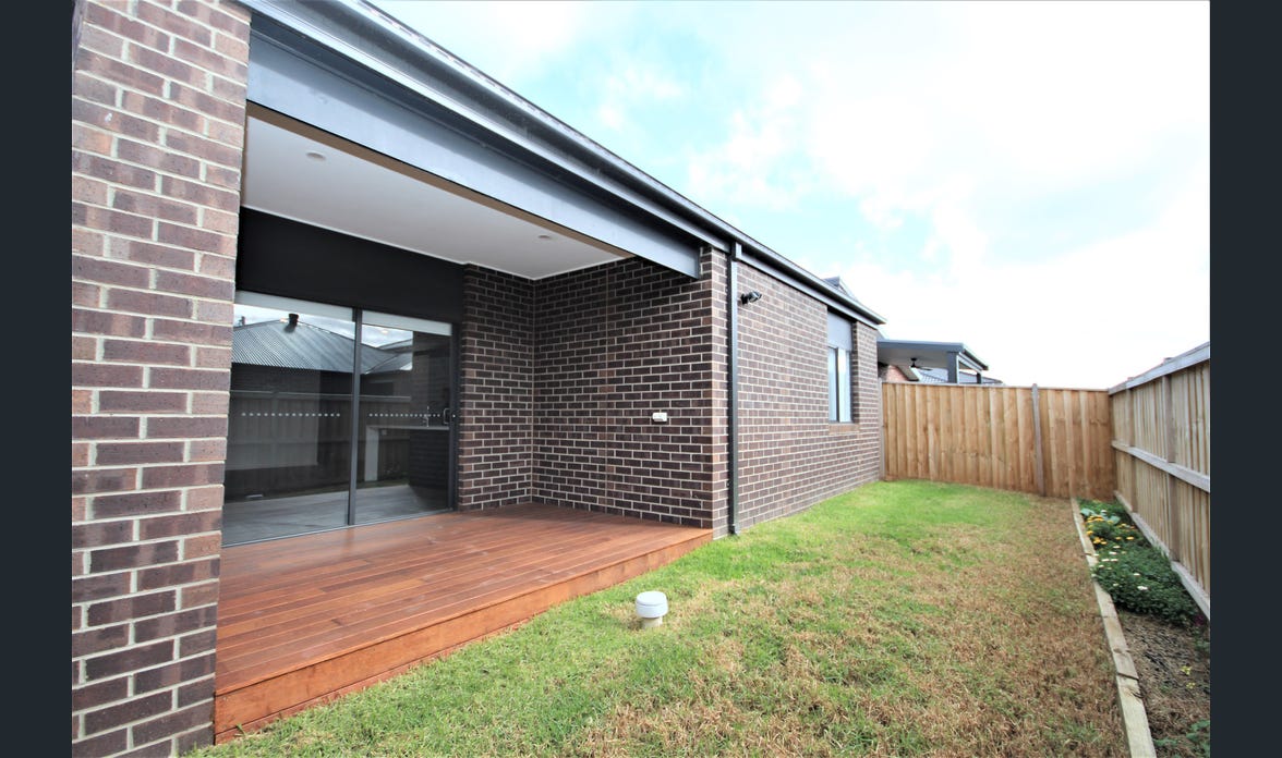 Accessible SIL Accommodation with Three Vacant Rooms in Colmar Street, Lara VIC — Home image 2