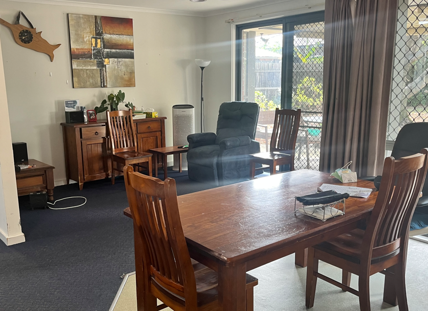 Spacious Dandenong Home - Room Vacancy — Home image 5