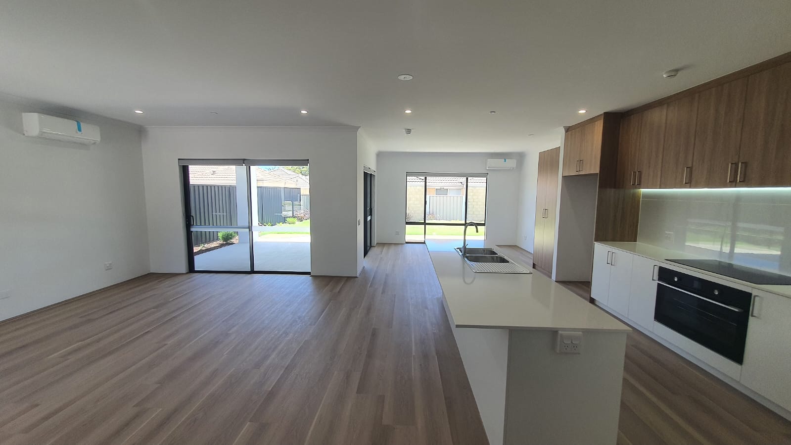 Brand-New very spacious 3 bedroom SDA House — Home image 2