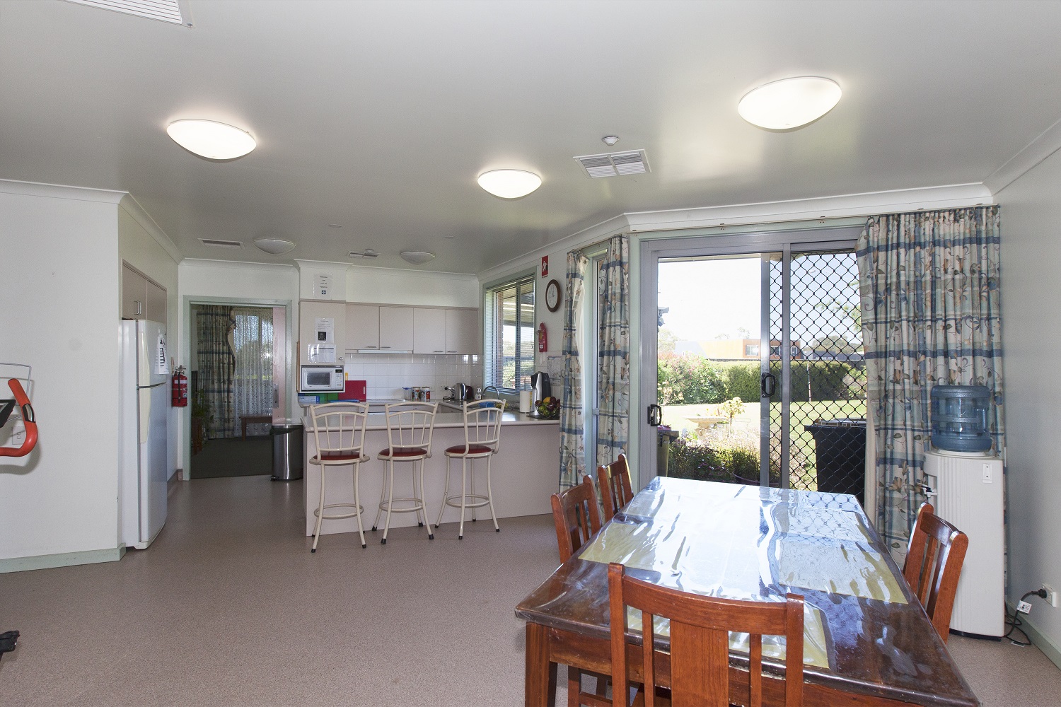 One vacancy available in a three bedroom duplex in the historic town of Ararat — Home image 4