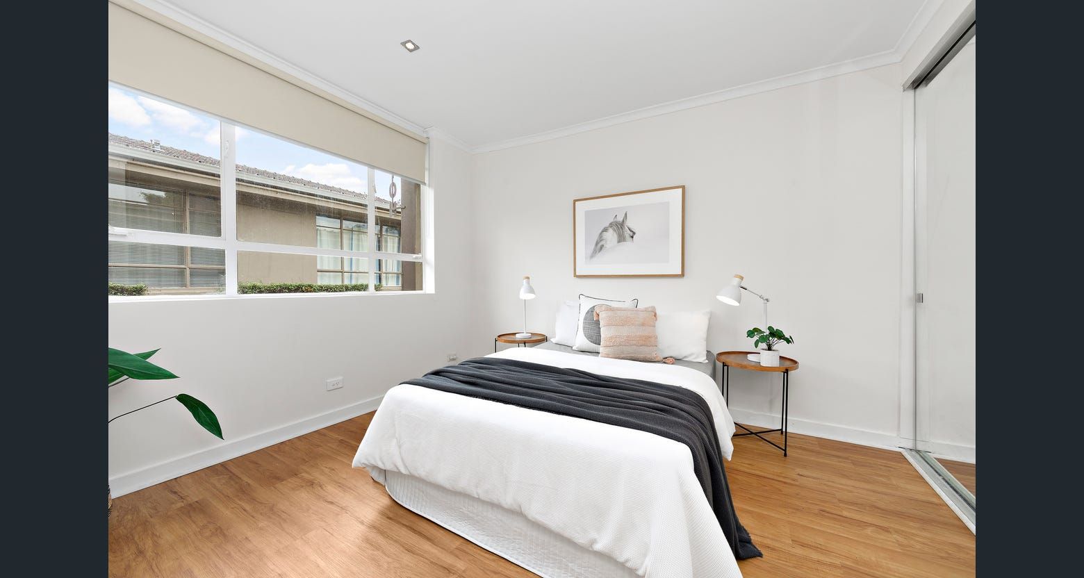 Delightful 2 Bedroom SIL Unit in Sunshine,Melbourne — Home image 4