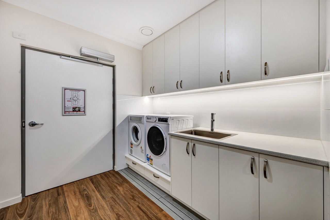 2 Bedroom Apartments, Aitkenvale — Home image 3