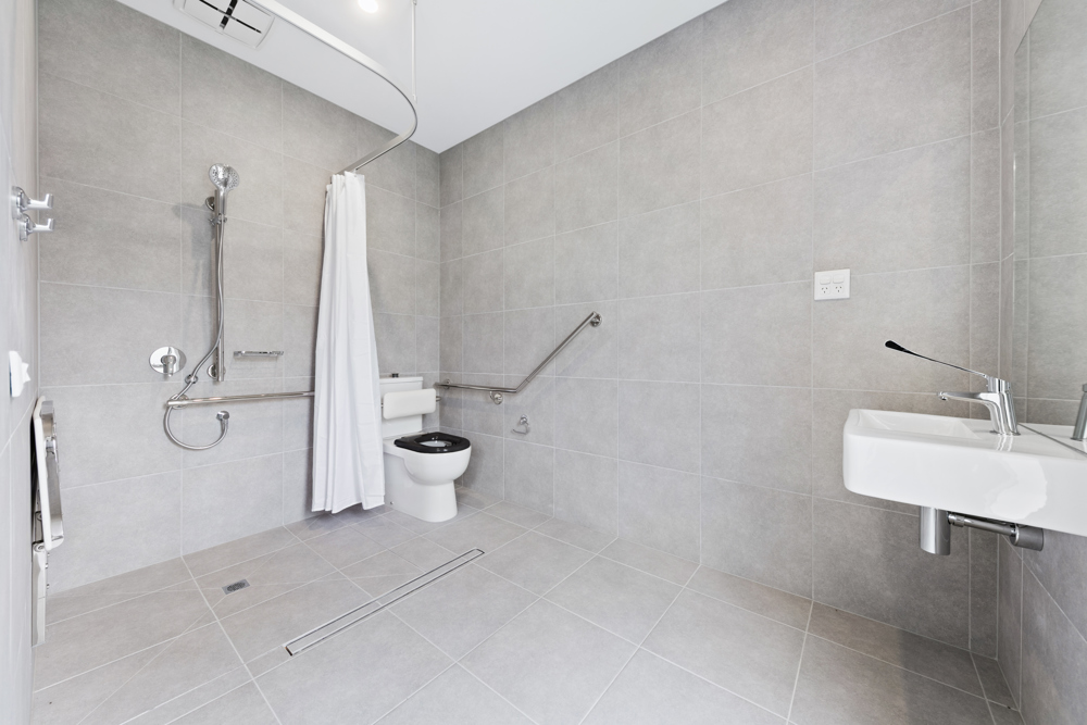 Robust SDA | Two Independent Homes on One Title — Home image 7