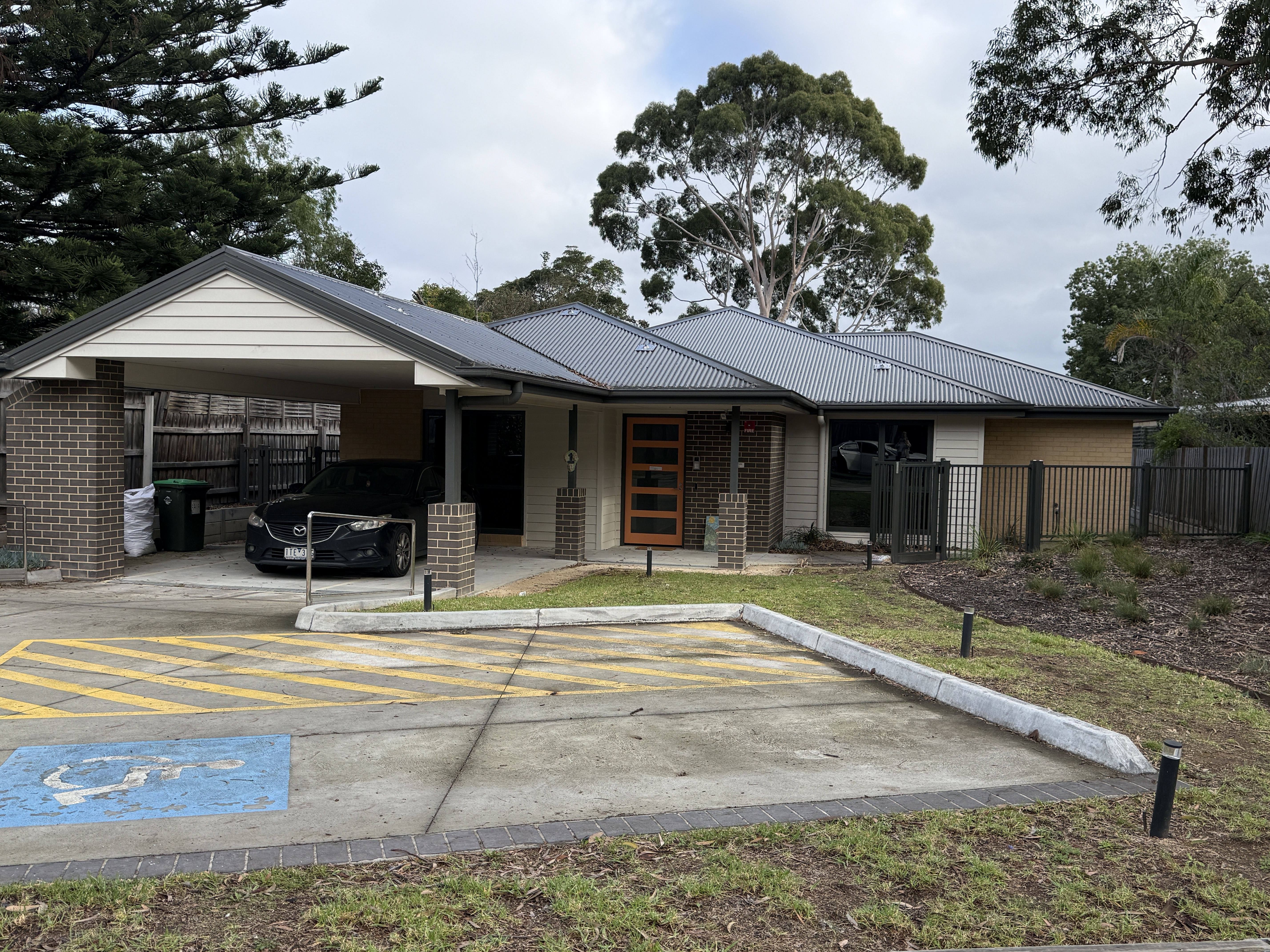 Modern Living in Frankston — Home image 6