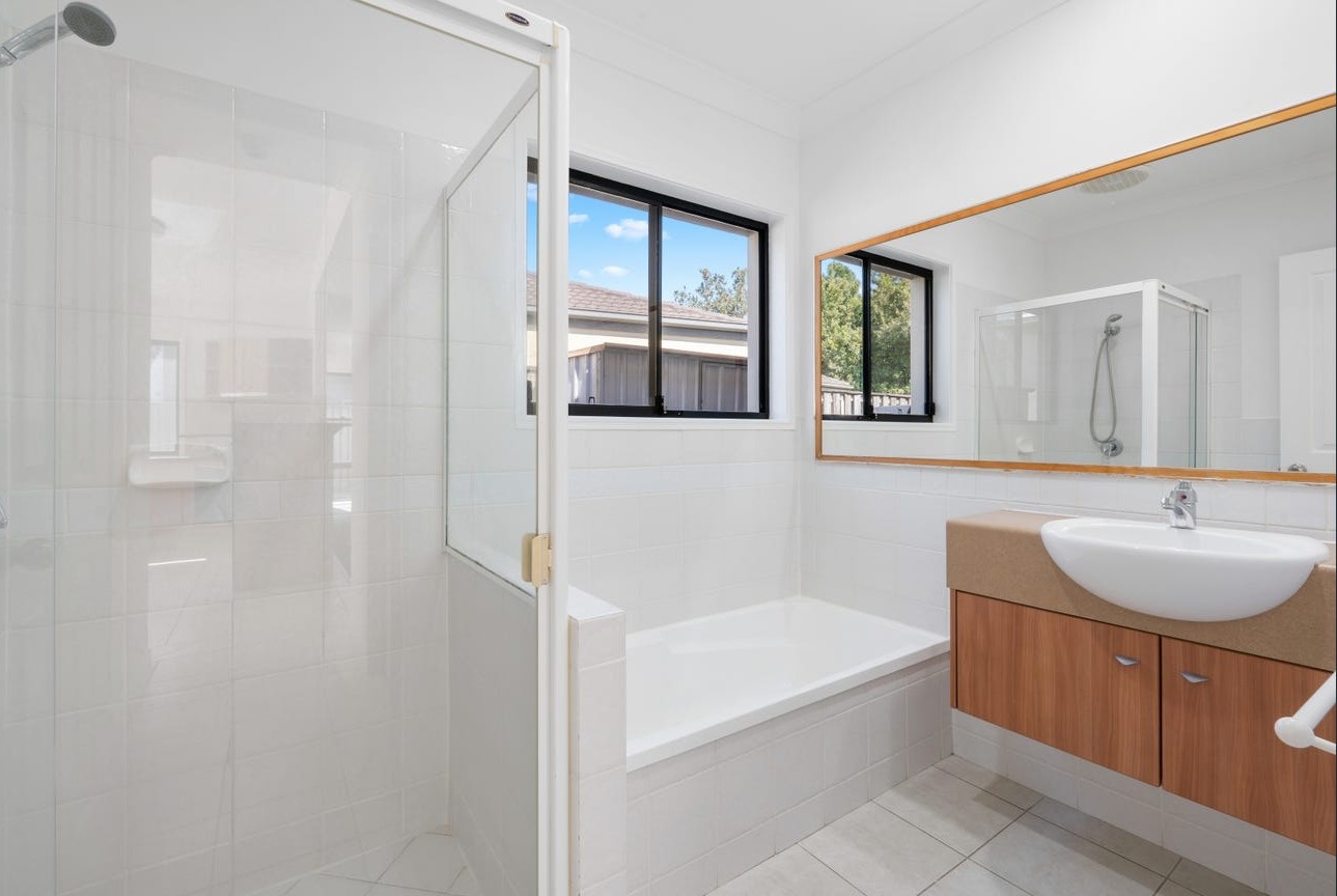 Beautiful Tranquil SIL Home in Robina, Gold Coast — Home image 7