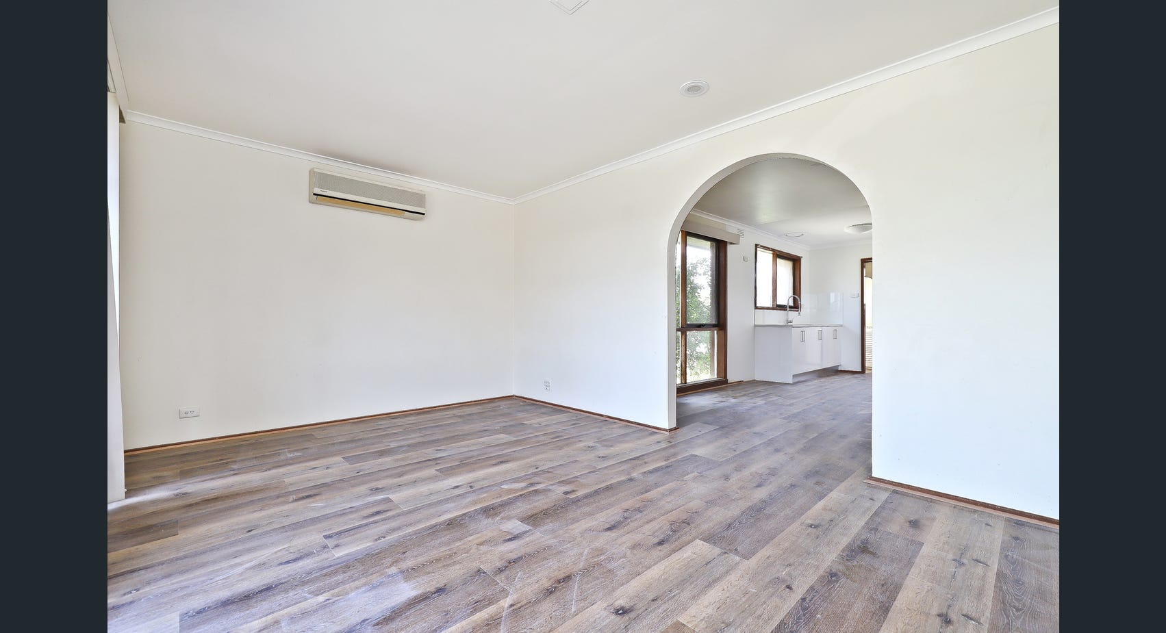 St Ablans SIL — Home image 2