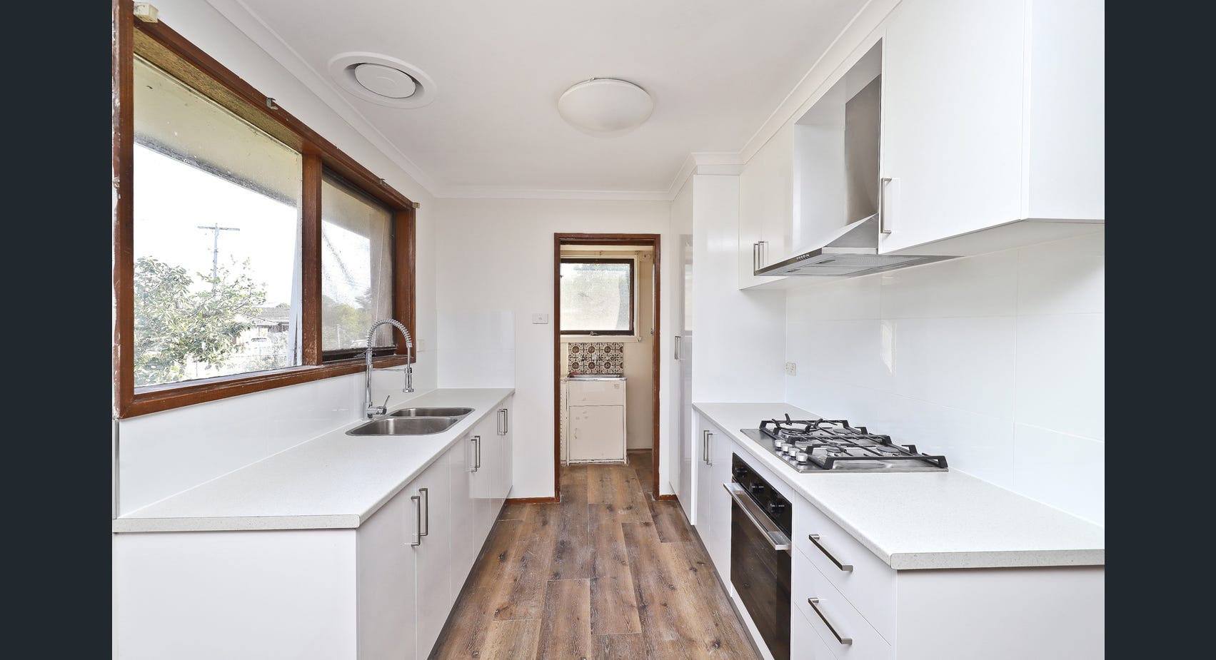 St Ablans SIL — Home image 5