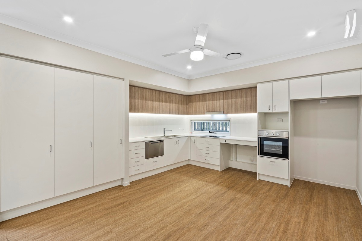 Brand New in Beautiful Burleigh — Home image 4