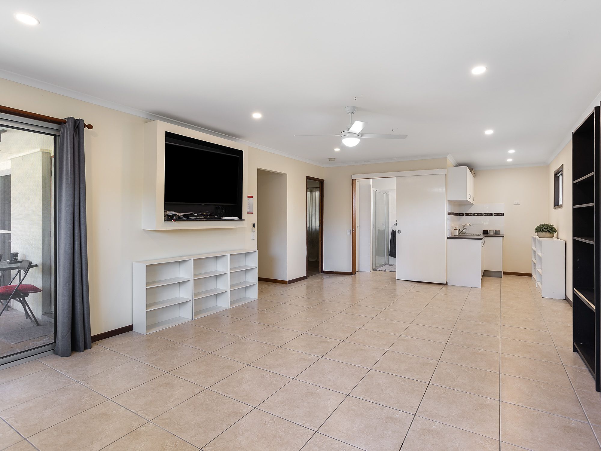 Peace and comfort in Wynnum — Home image 8