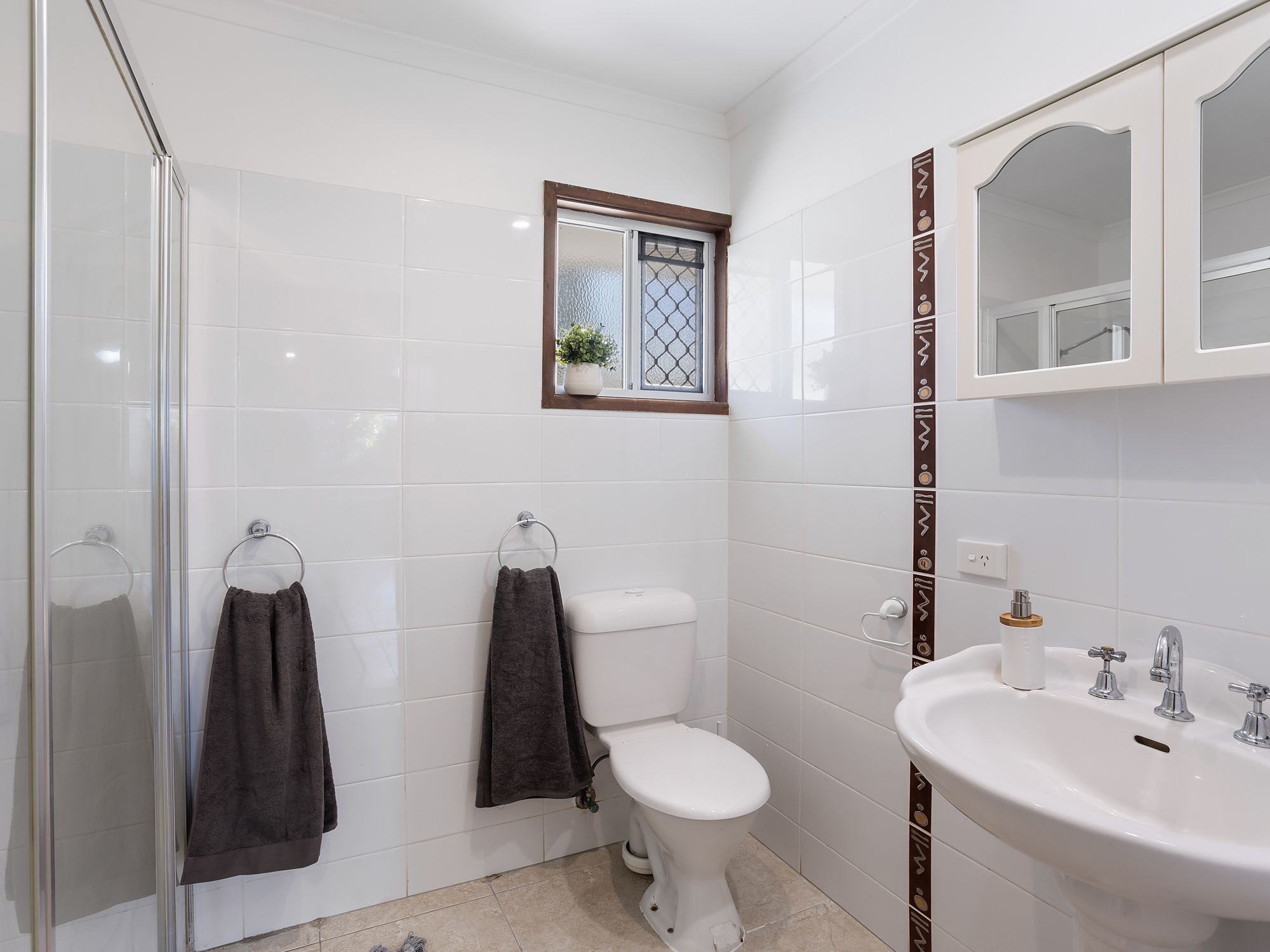 Peace and comfort in Wynnum — Home image 11