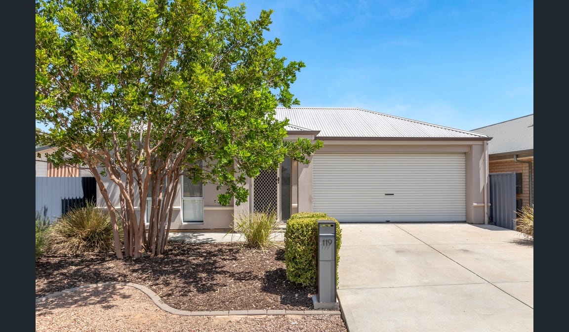 Comfortable and Accessible Living in Munno Para West — Home image 13