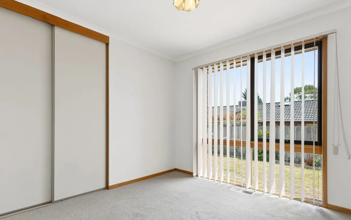 Beautiful SIL Home in Ringwood - MTA Available — Home image 3
