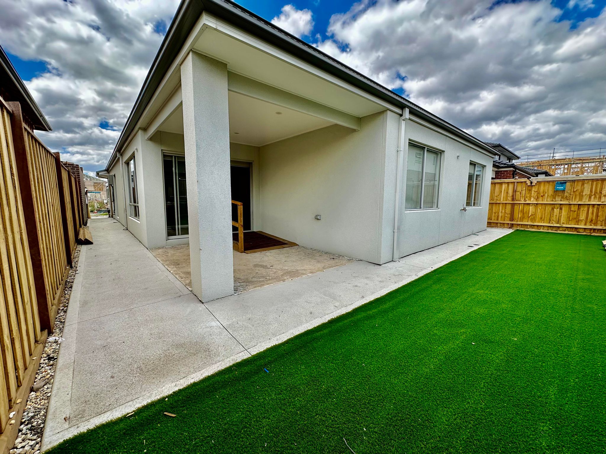 Beautiful, newly built SIL/MTA/STA- Respite  accommodation- Close to Hospital — Home image 9
