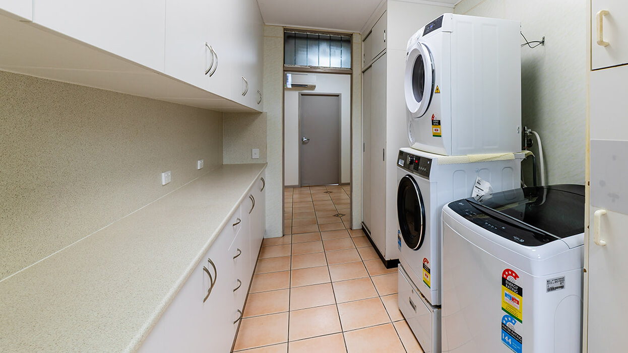 Modern Comfort in Mackay — Home image 8