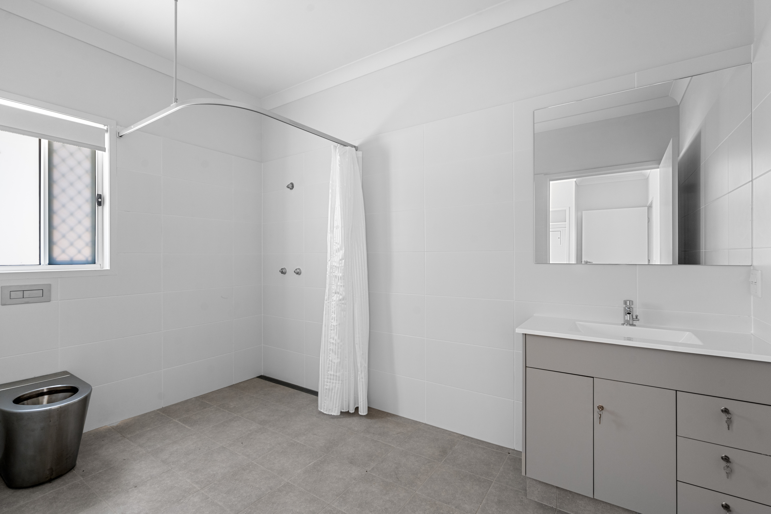 FLINDERS VIEW QLD – ROBUST VILLA 1| AVAILABLE NOW — Home image 11