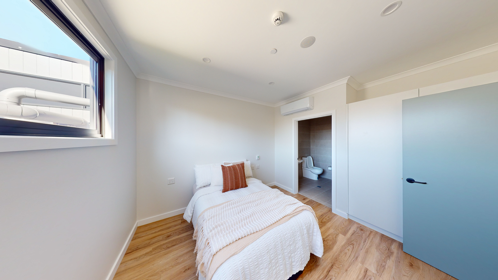 Tahmoor, NSW - Villa — Home image 4